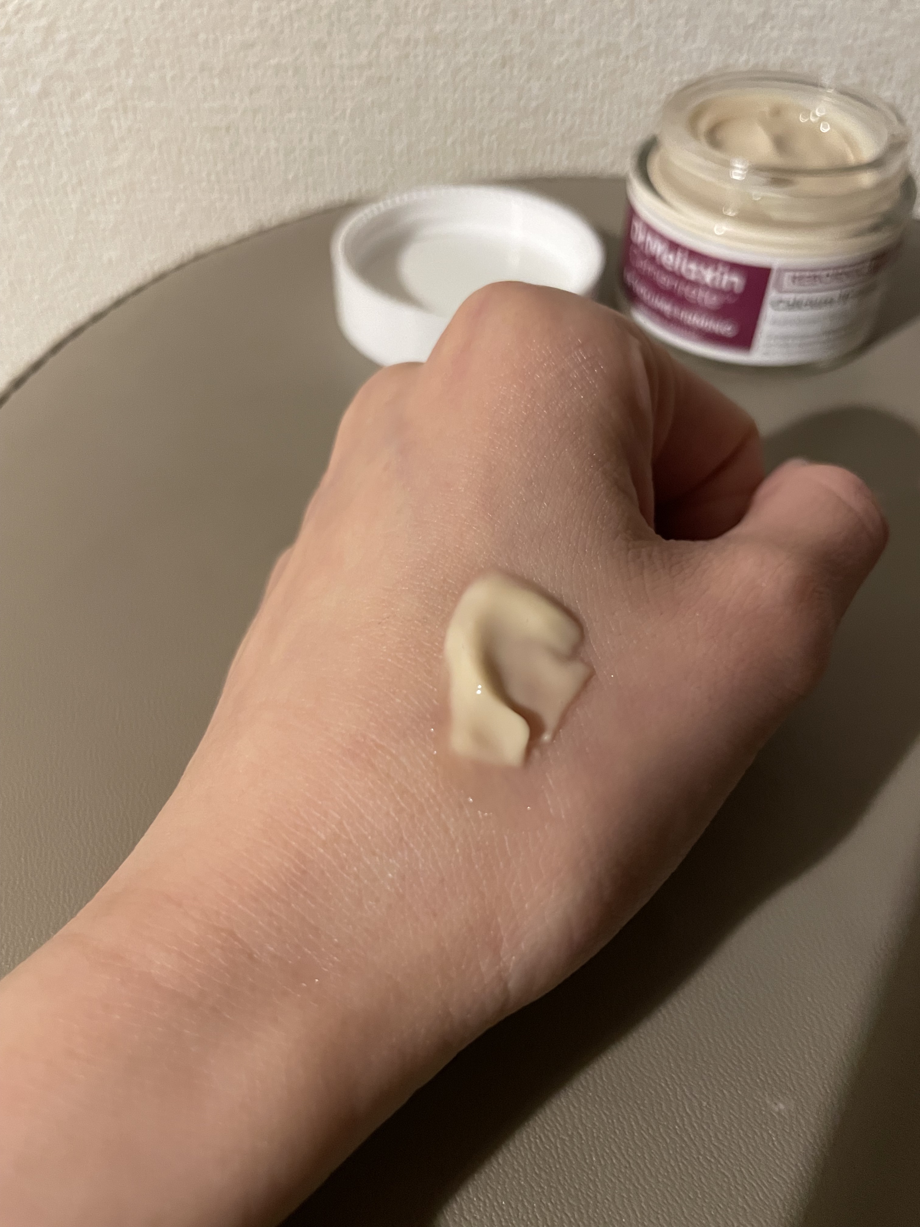 セメンリトカルシウムアンプル+セメンリトカルシウムクリーム/Dr.Melaxin/スキンケアキットを使ったクチコミ（2枚目）