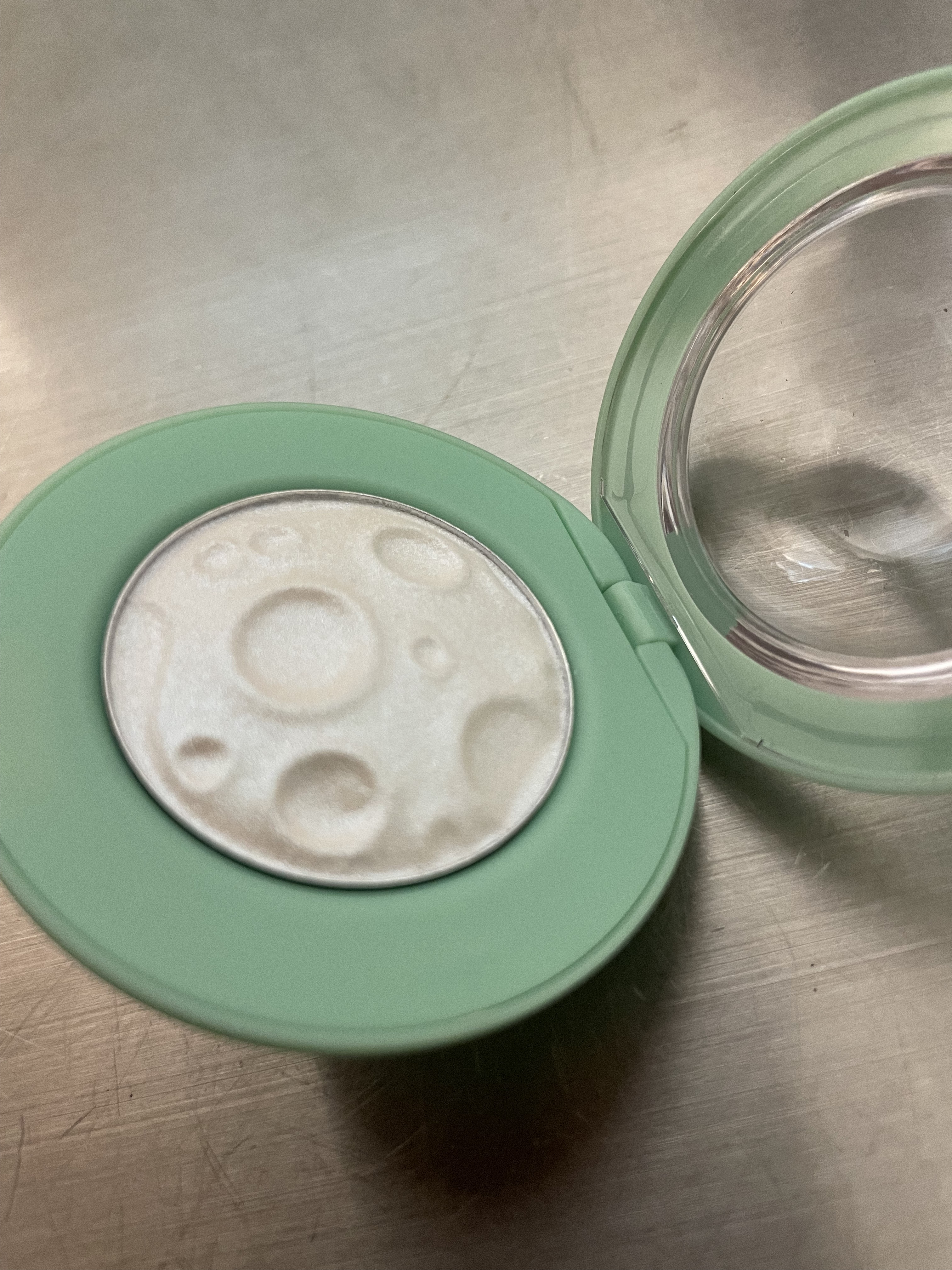 ルナグロウ ハイライター/SHEGLAM/パウダーハイライトを使ったクチコミ（3枚目）