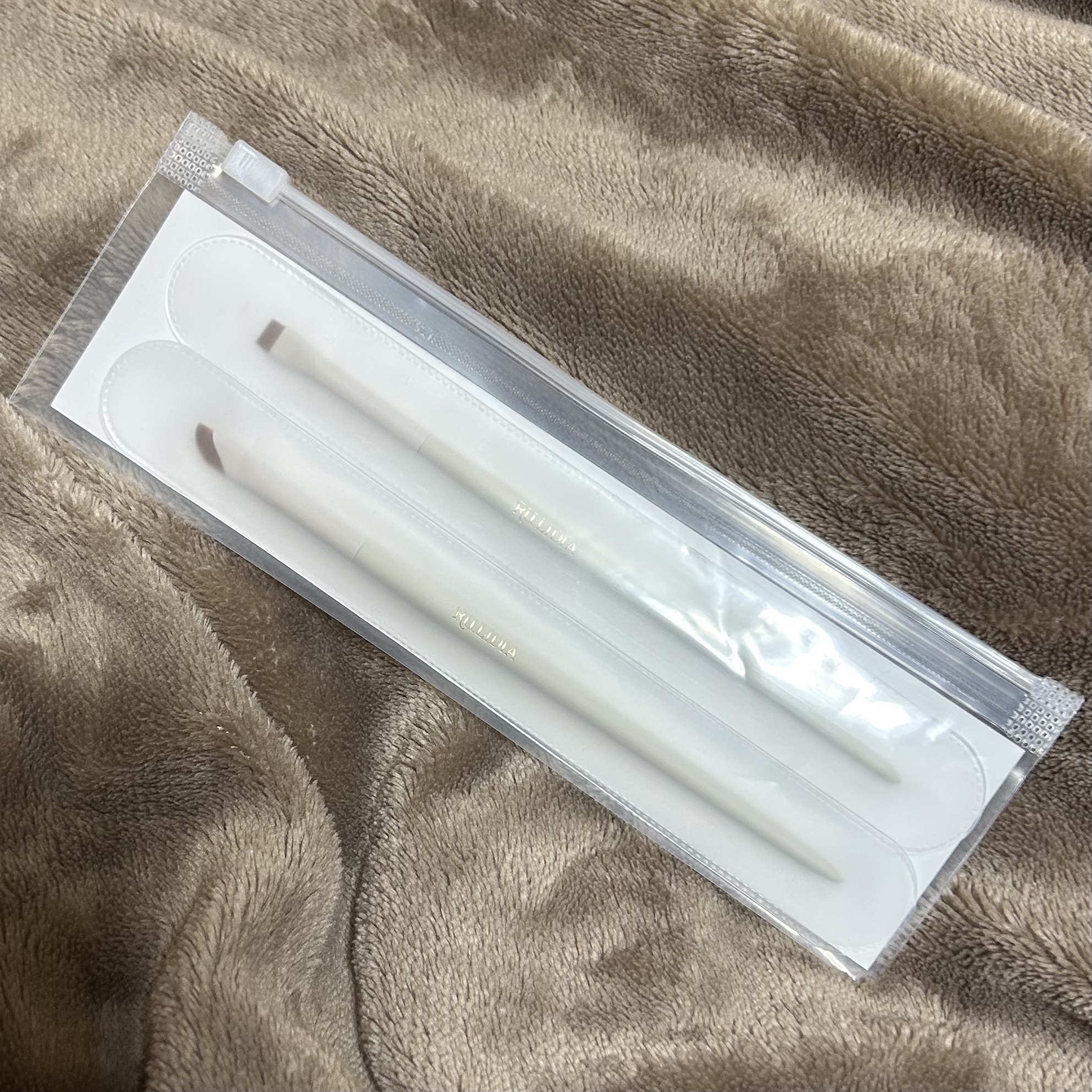 ディテールアイブラシ/RULIDIA/メイクブラシを使ったクチコミ（3枚目）