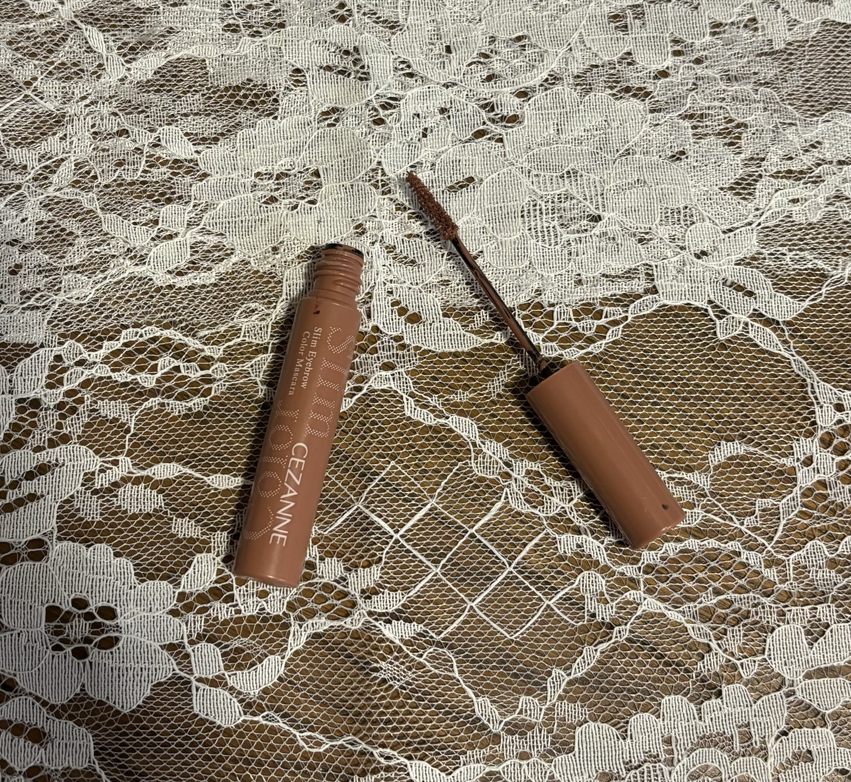 極細アイブロウマスカラ/CEZANNE/眉マスカラを使ったクチコミ（2枚目）