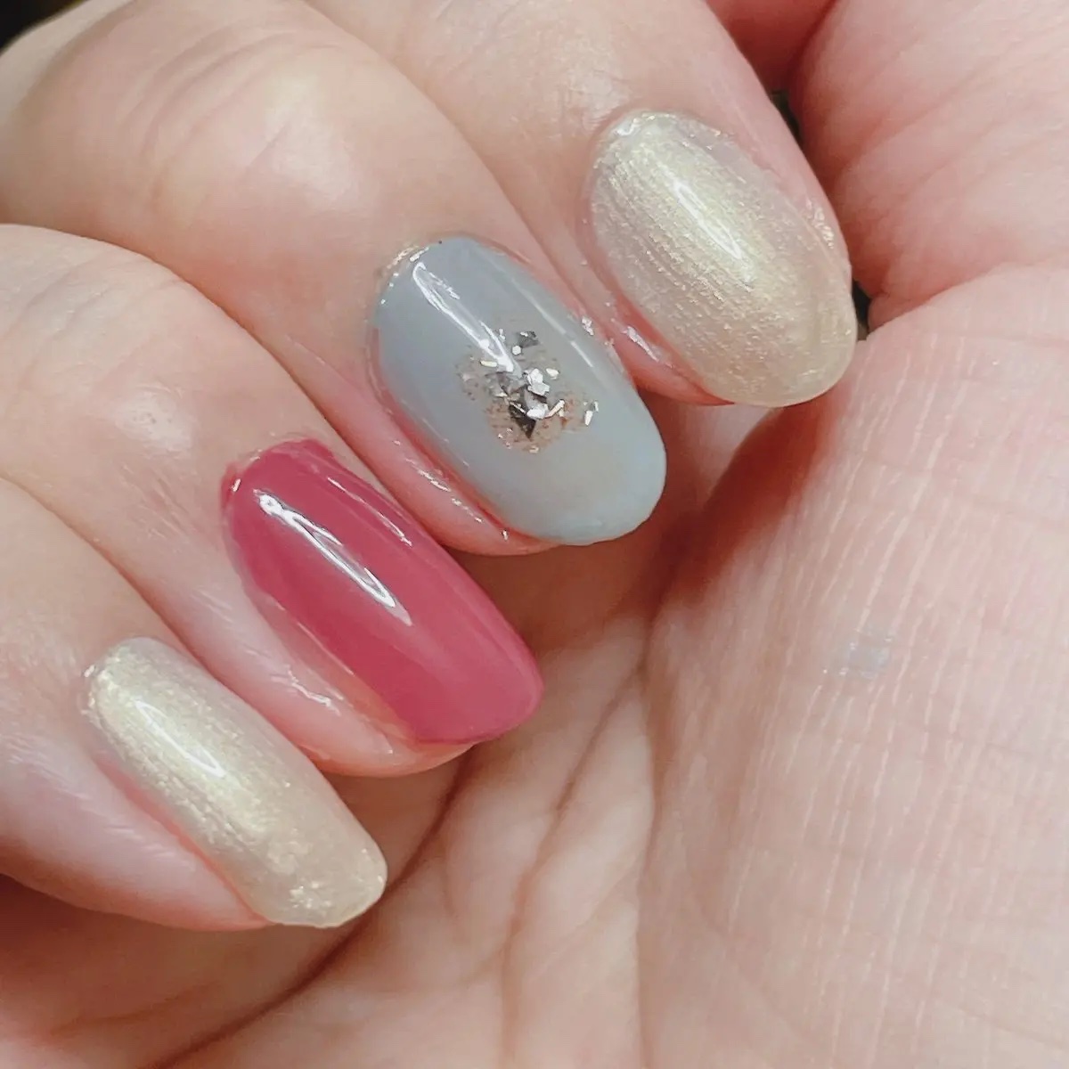 ワット ザ シェル ネイルポリッシュ/nails inc./マニキュアを使ったクチコミ（2枚目）