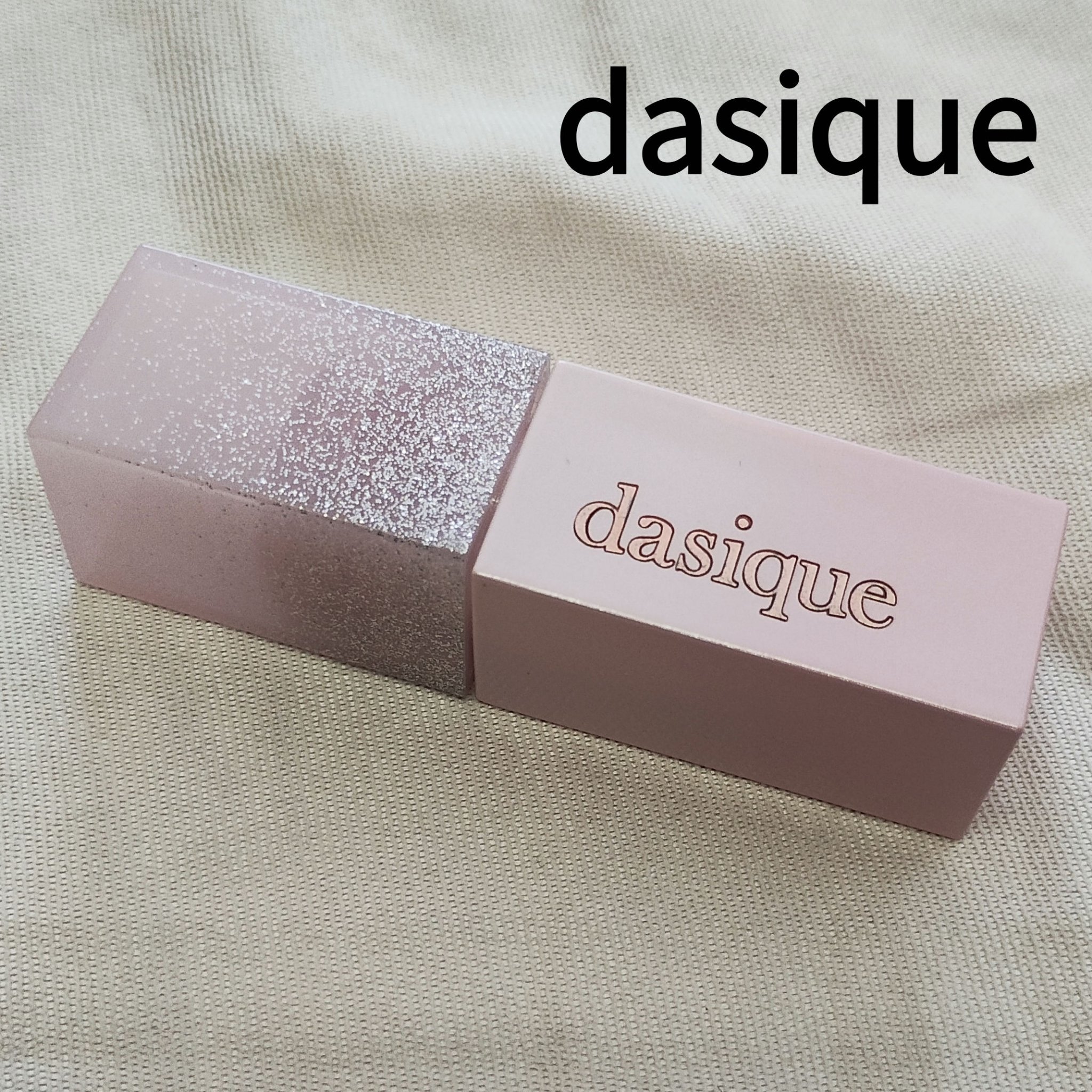 dasique ジューシーデュイティント さくらパフェ

桜！！可愛すぎる！！

香りも良いし唇舐めても美味しい天才！

色持ちも良いし汚い落ち方しないから大好き！

#dasique #桜 #リップ #ティント #ピンク #さくら