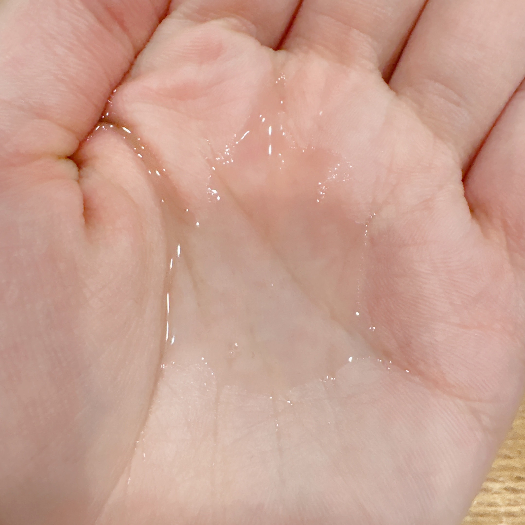 スムース コンディショニング ウォーター/melt/アウトバストリートメントを使ったクチコミ（3枚目）