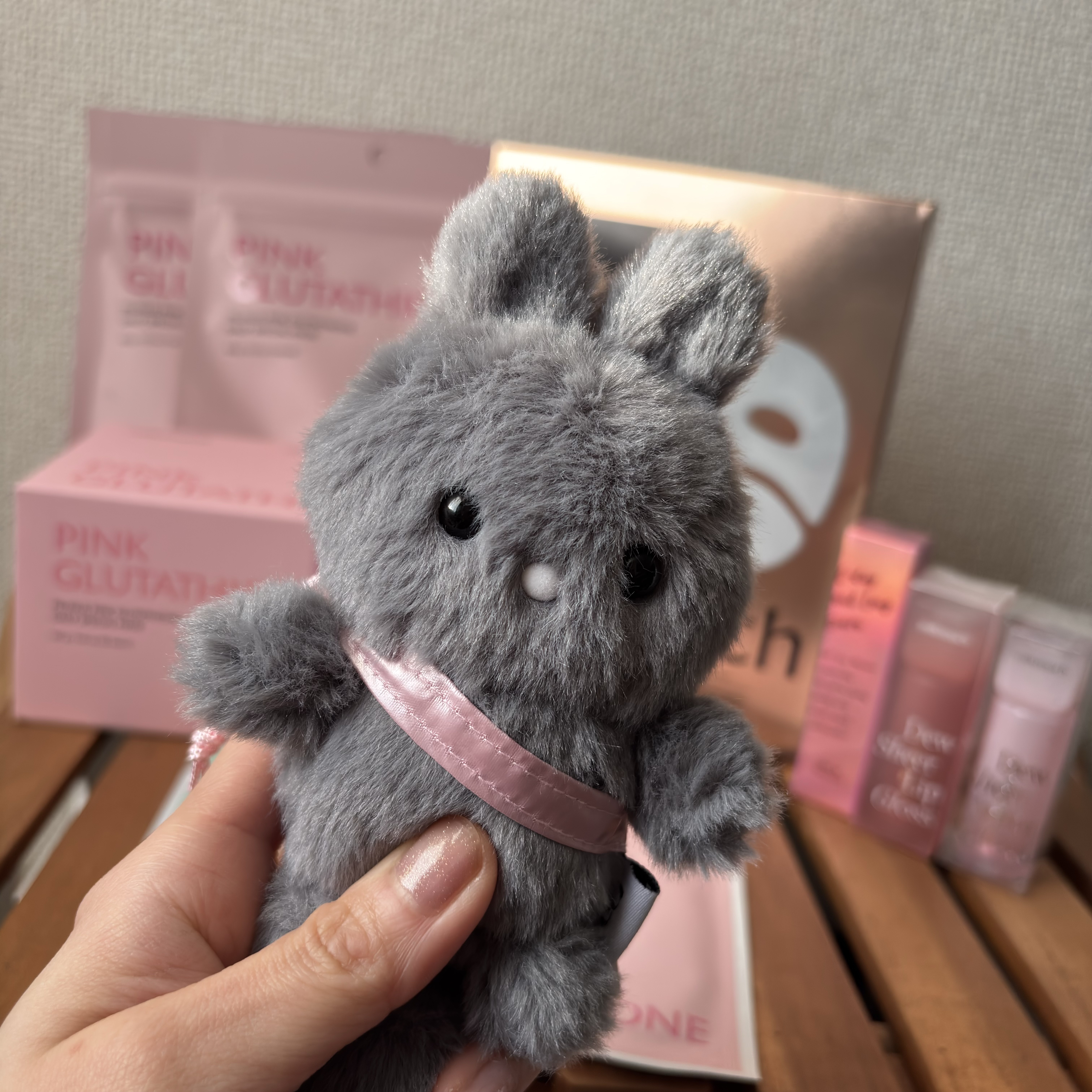 デューステインシアーリップグロス/Milk Touch/リップグロスを使ったクチコミ（1枚目）