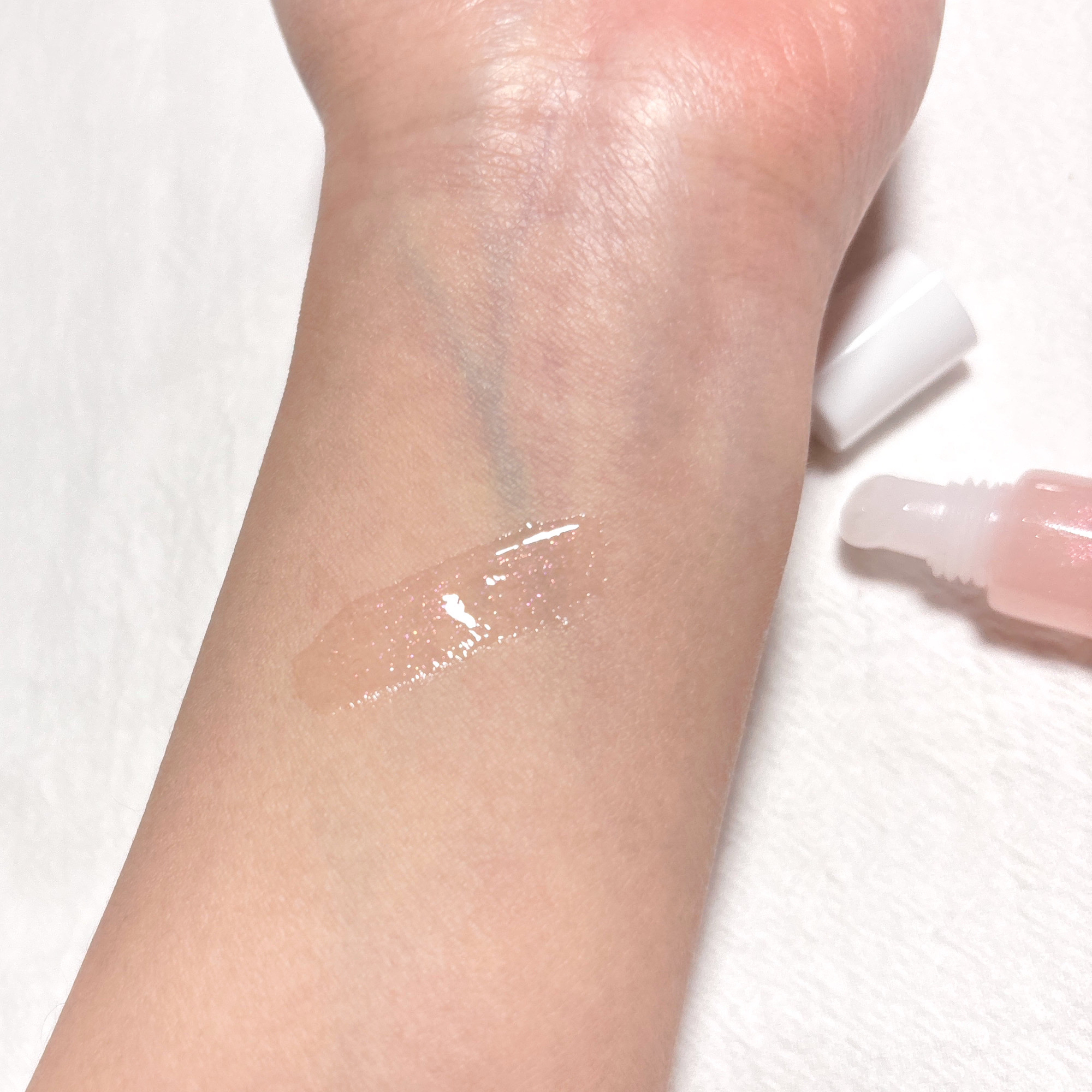 Upt GLOSSY LIP SERUM /Upt/リップケアを使ったクチコミ（2枚目）