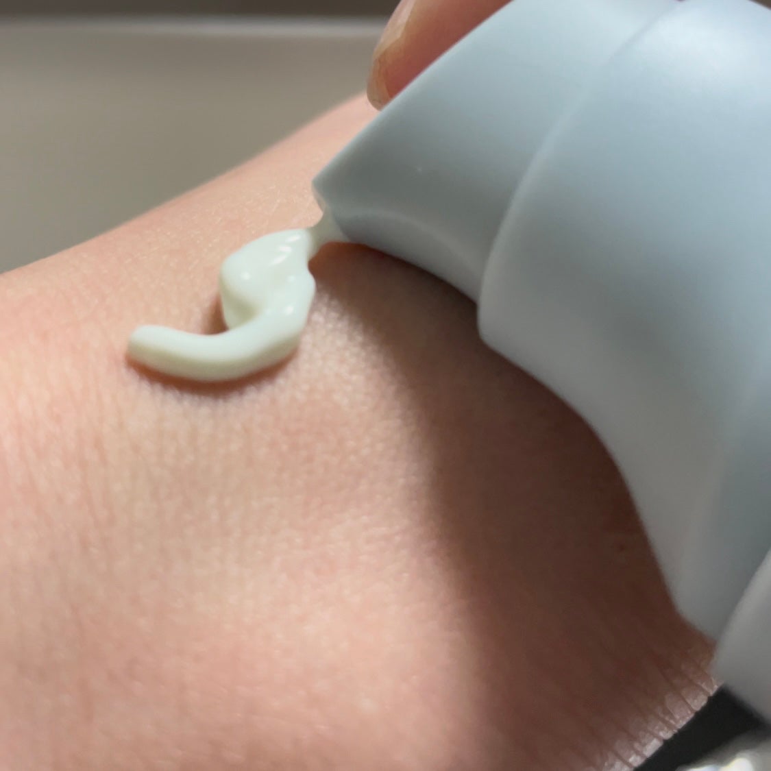 ヒアルーシカ ウォーターフィット サンセラム/SKIN1004/日焼け止めローションを使ったクチコミ(3枚目)