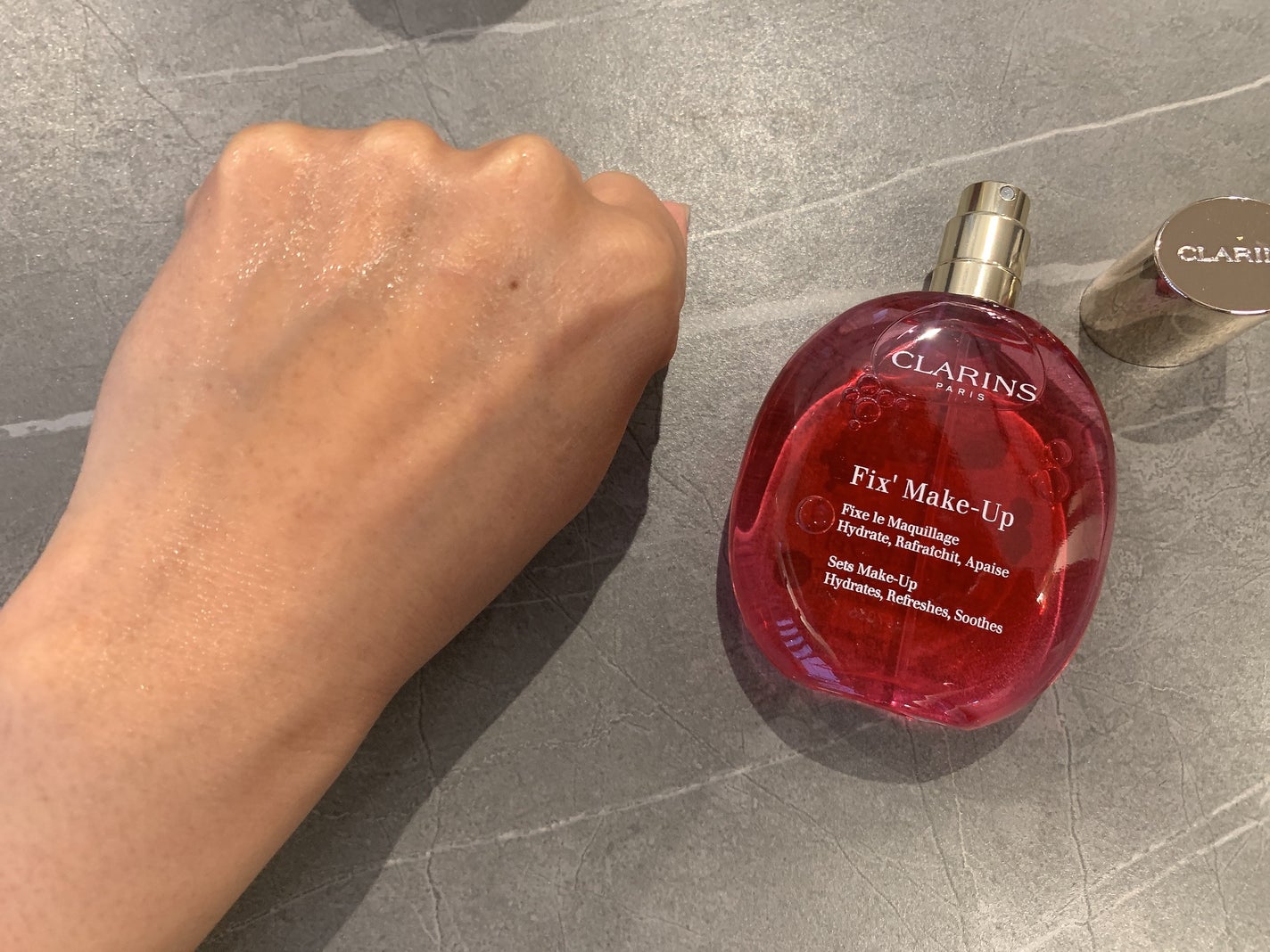 フィックス メイクアップ N/CLARINS/ミスト状化粧水を使ったクチコミ(4枚目)