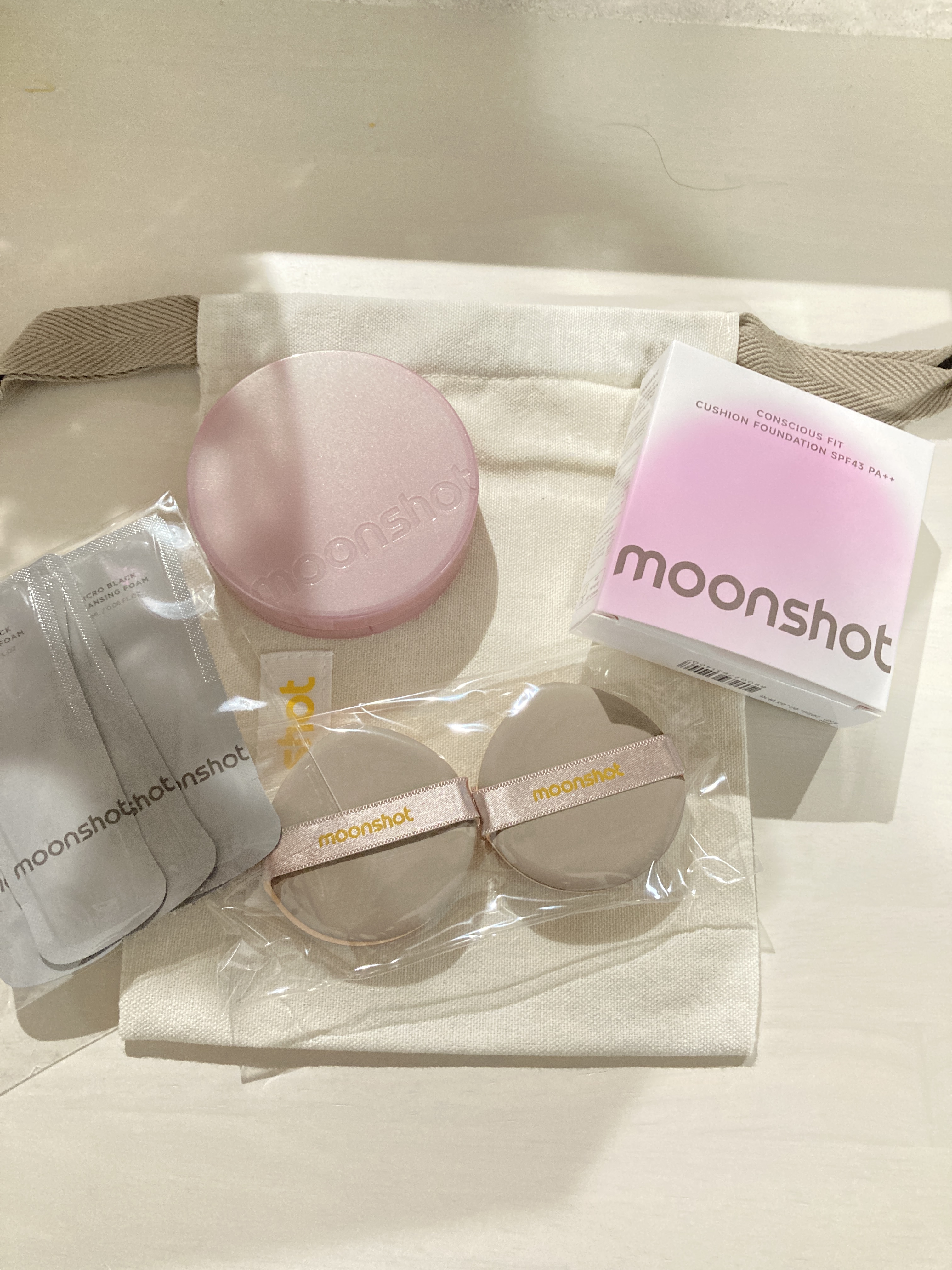 コンシャス フィット クッション ファンデーション/moonshot/クッションファンデーションを使ったクチコミ（2枚目）