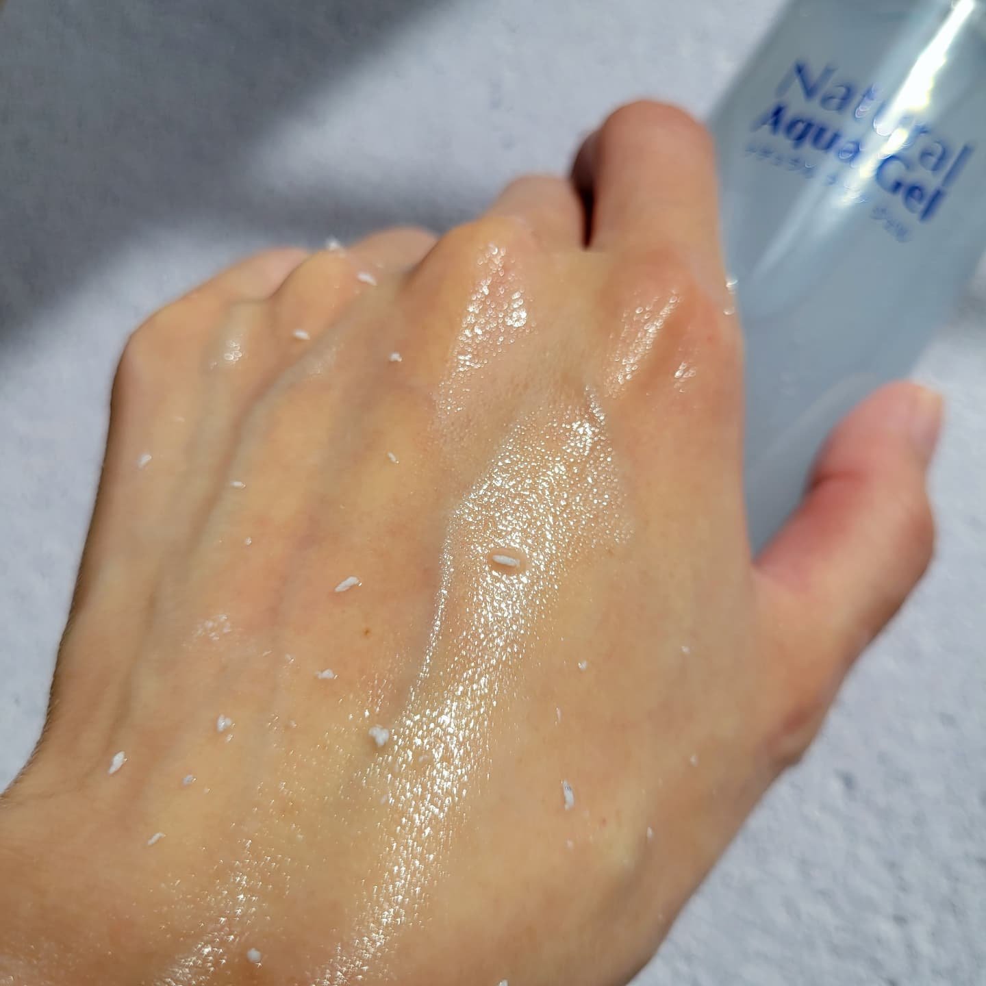 ナチュラルアクアジェル/Cure/ピーリングを使ったクチコミ（3枚目）