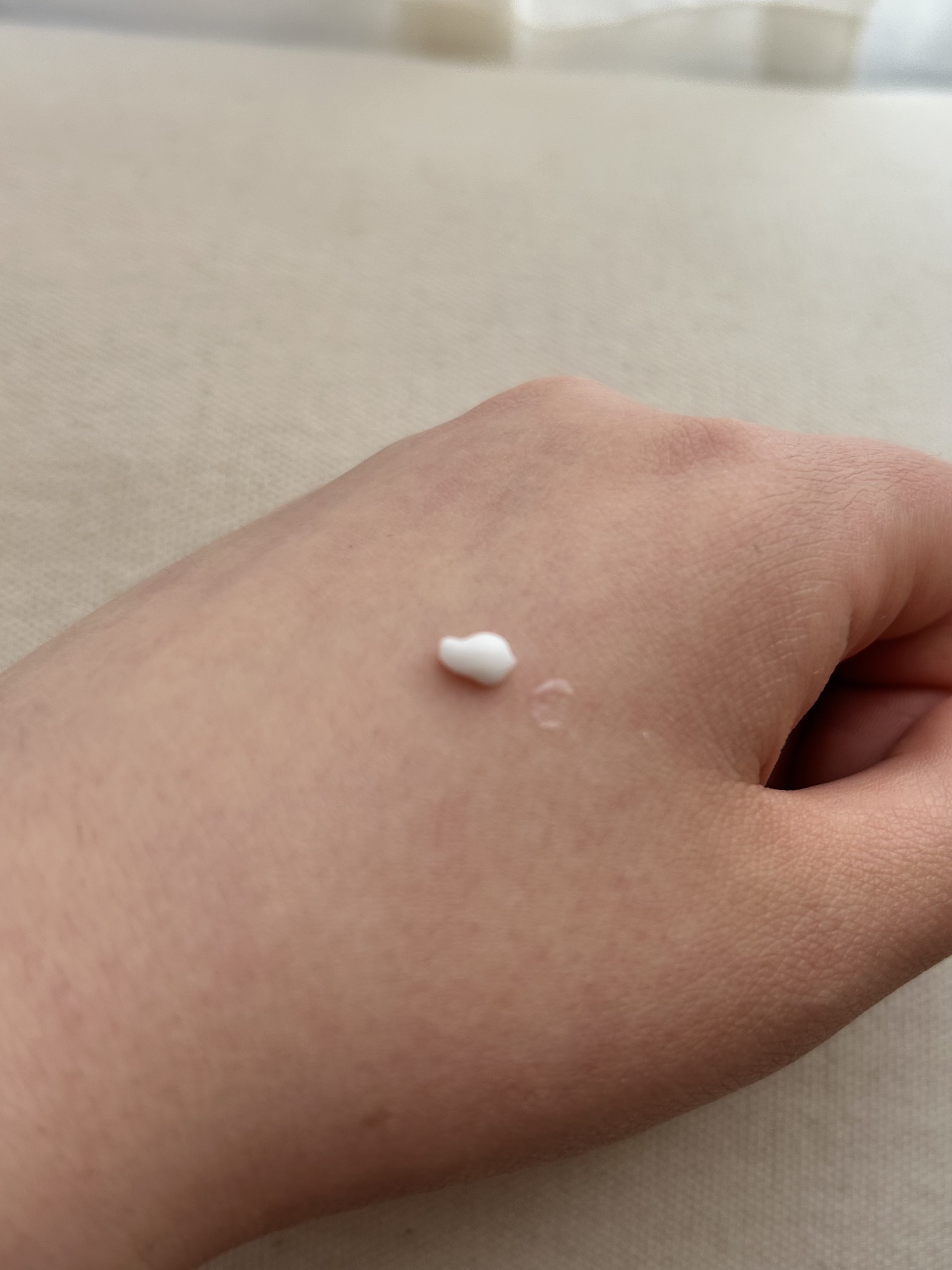 ハイドレートバニッシュアートプライマー/TFIT/化粧下地を使ったクチコミ（3枚目）