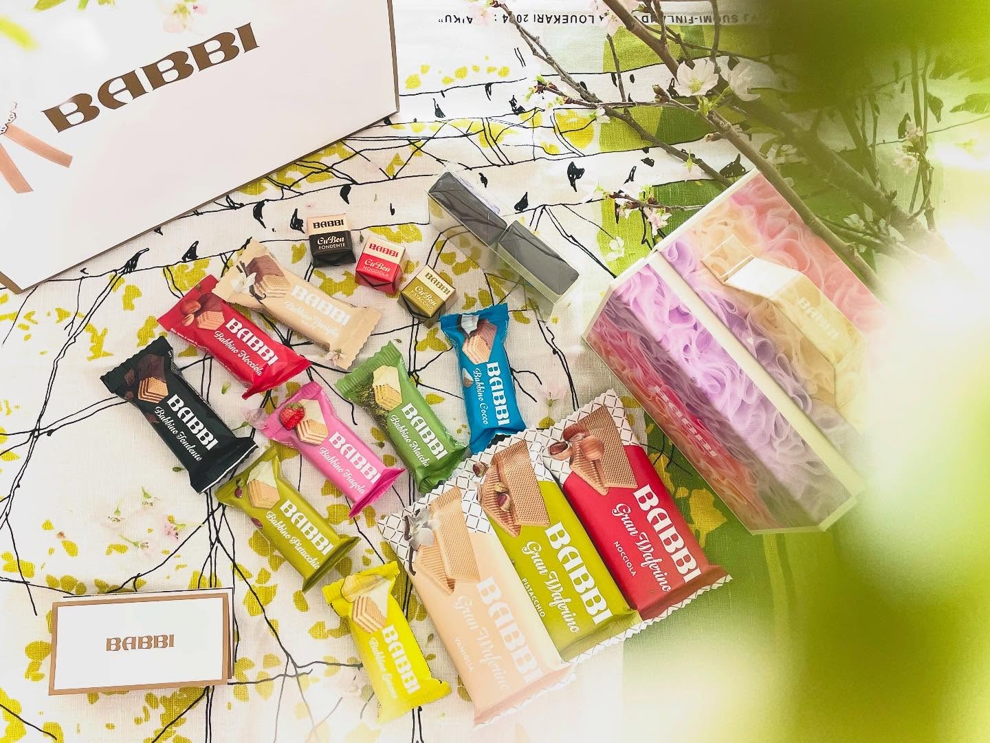 アイラブ大通プレゼントキャンペーン様より

BABBI エクストラトランクの
　　　　お菓子が届きました🫶 𝕋𝕙𝕒𝕟𝕜 𝕪𝕠𝕦🍫

そして、もちろん私もラブ大通❤️
北海道で生まれ育ち札幌で働いてた青春に大通りは欠かせな