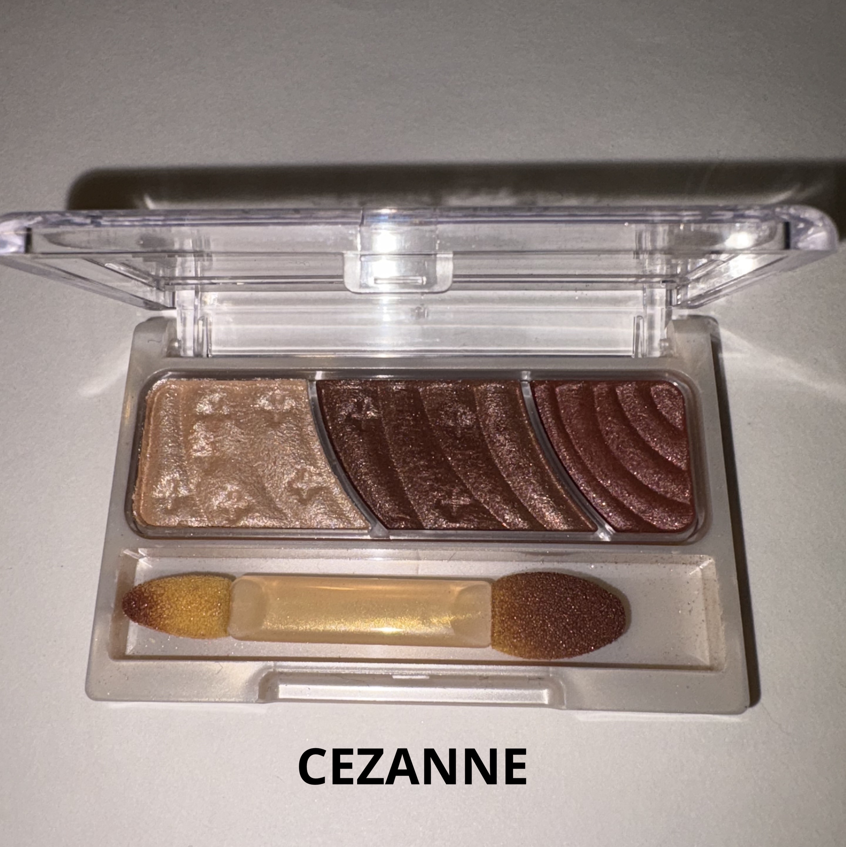 トーンアップアイシャドウ/CEZANNE/アイシャドウパレットを使ったクチコミ（1枚目）