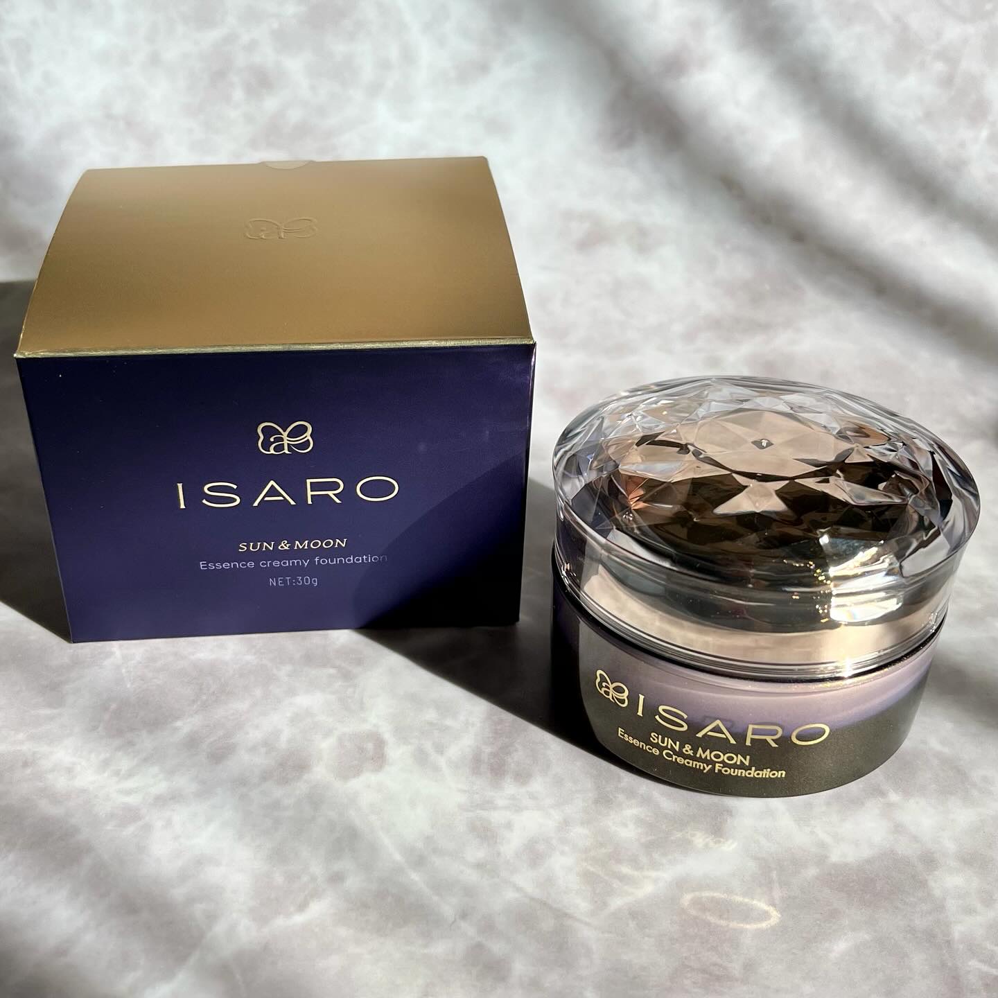 エッセンスクリーミーファンデーション/ISARO/リキッドファンデーションを使ったクチコミ（1枚目）