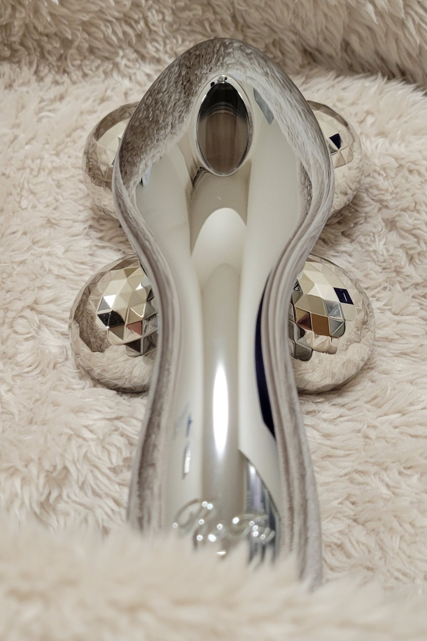 ReFa ReFa 4 CARATのクチコミ「ReFa
ReFa 4 CARAT

使用感:挟まれてるー！絞られてるって感じ。
自分のやる気.....」（1枚目）