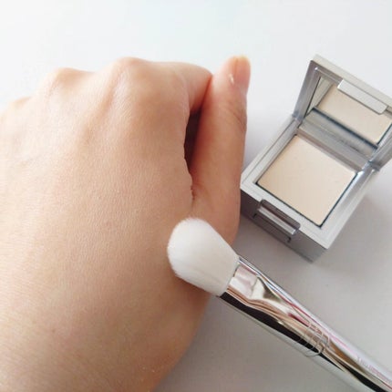 ストロビングフェイスキューブ/TWO SLASH FOUR/ハイライトを使ったクチコミ(6枚目)