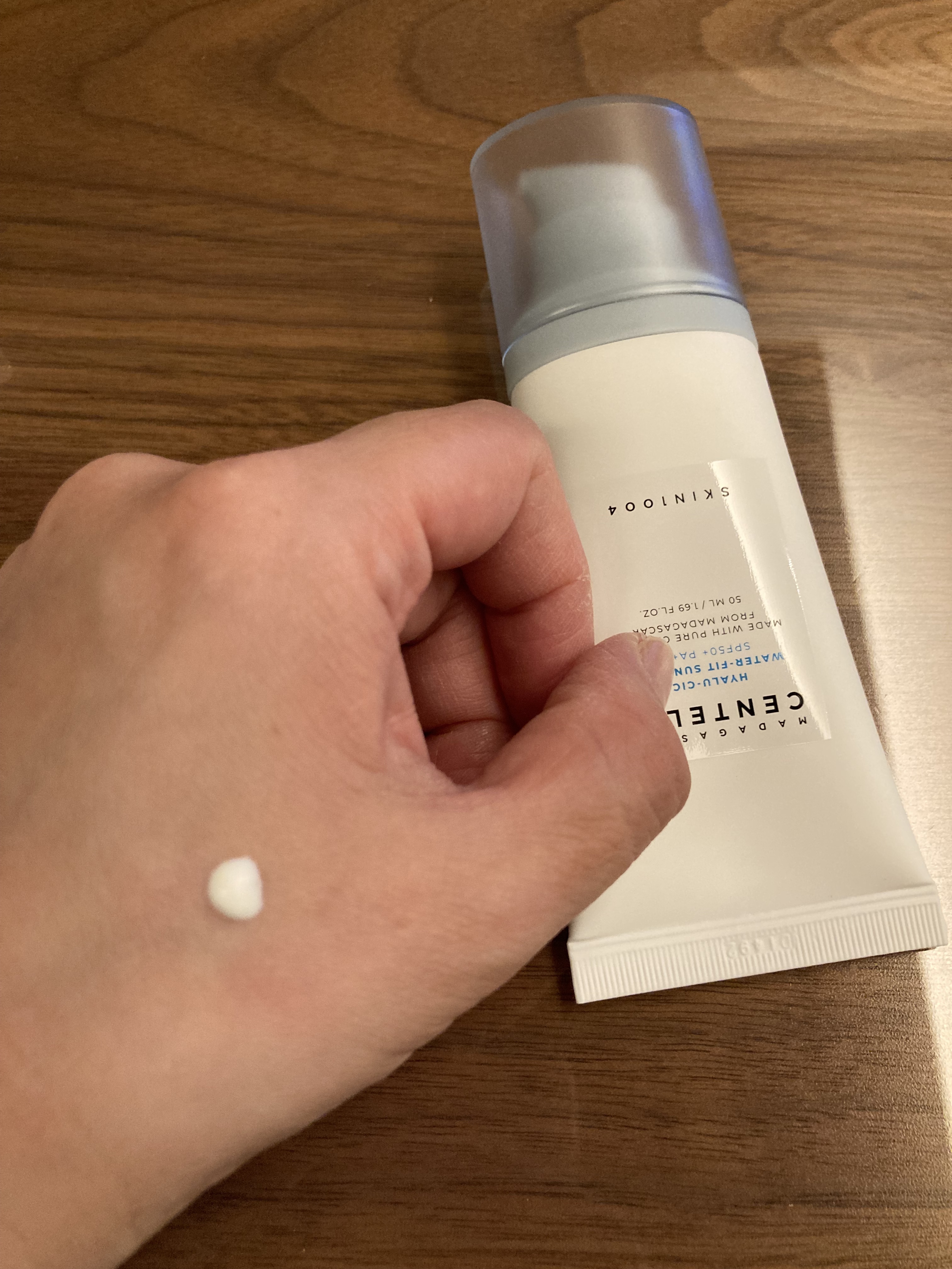 ヒアルーシカ ウォーターフィット サンセラム/SKIN1004/日焼け止めローションを使ったクチコミ（2枚目）