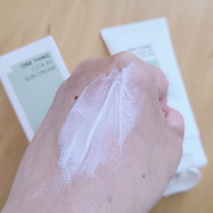 ともみ on LIPS 「#PR#ワンシング#onething#韓国スキンケア#シカ#日..」(4枚目)