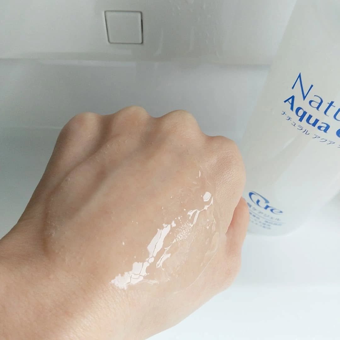 ナチュラルアクアジェル/Cure/ピーリングを使ったクチコミ（3枚目）