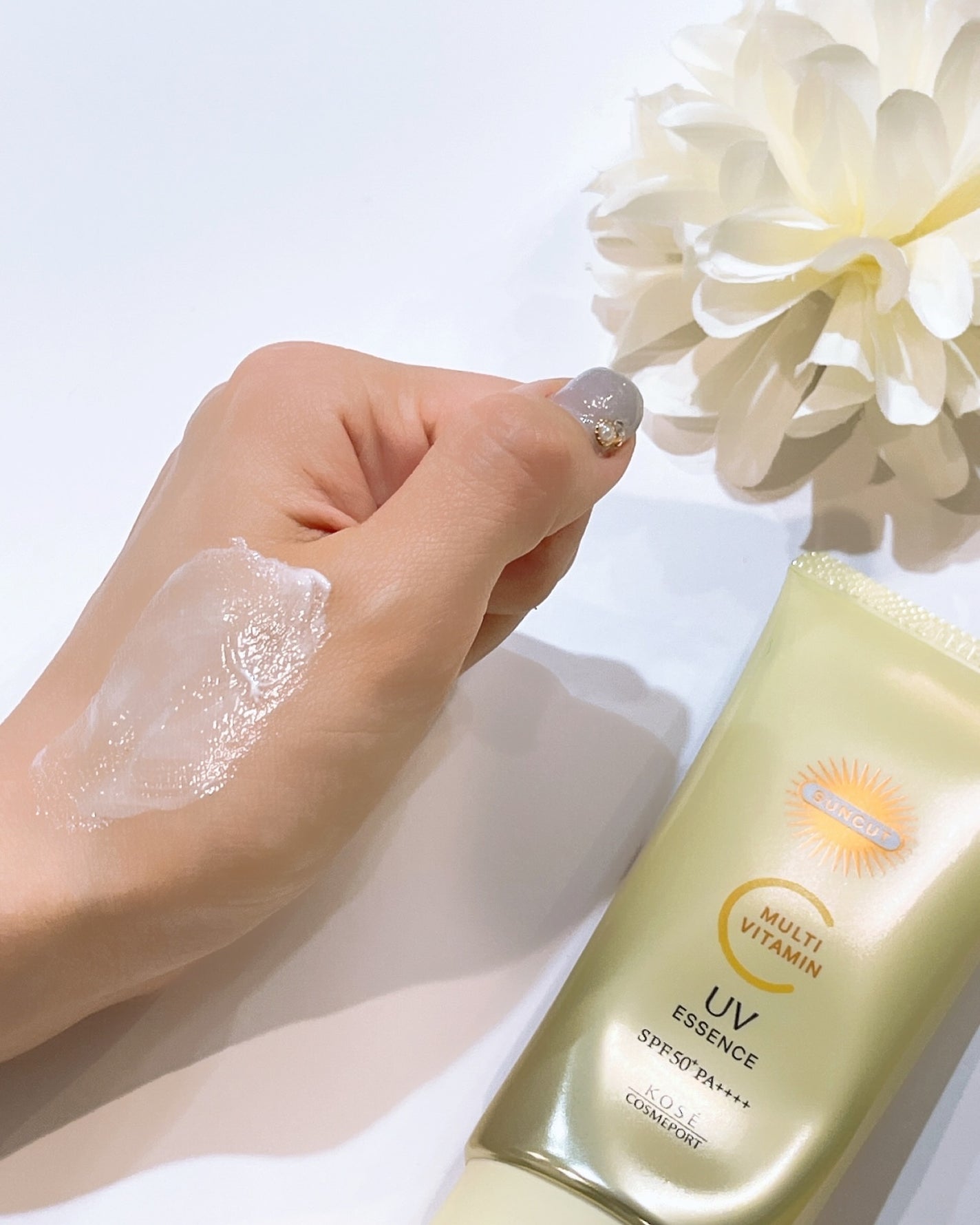 サンカットR マルチビタミンUV エッセンス/サンカット®/日焼け止めクリームを使ったクチコミ(6枚目)