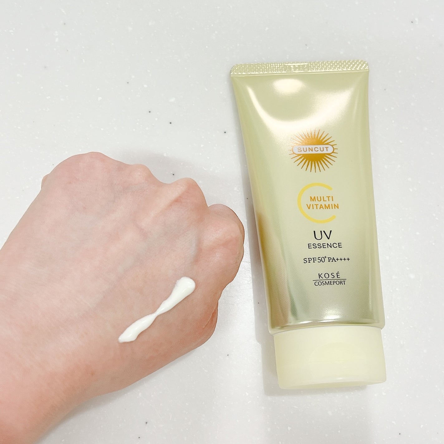 サンカットR マルチビタミンUV エッセンス/サンカット®/日焼け止めクリームを使ったクチコミ(2枚目)