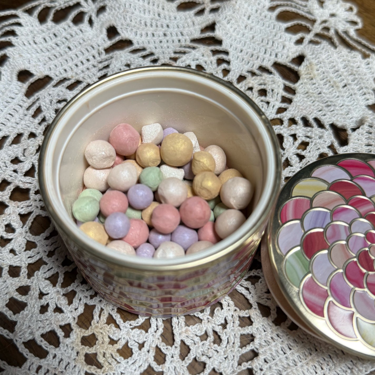 メテオリット ビーユ/GUERLAIN/フェイスパウダーを使ったクチコミ(2枚目)