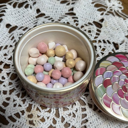 メテオリット ビーユ/GUERLAIN/フェイスパウダーを使ったクチコミ(2枚目)