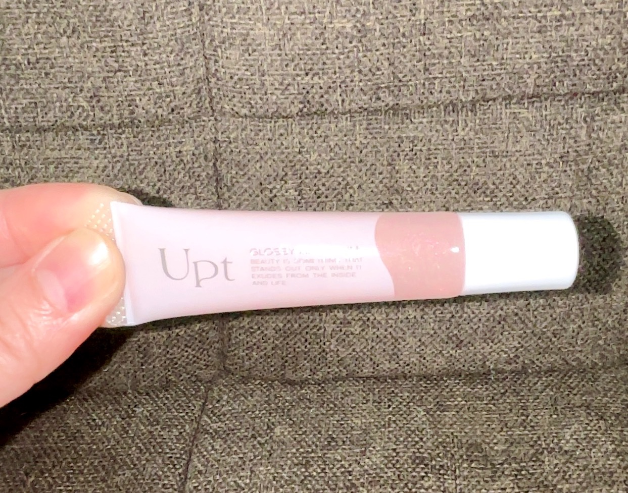 Upt GLOSSY LIP SERUM  dewy shell /Upt/リップケアを使ったクチコミ（2枚目）