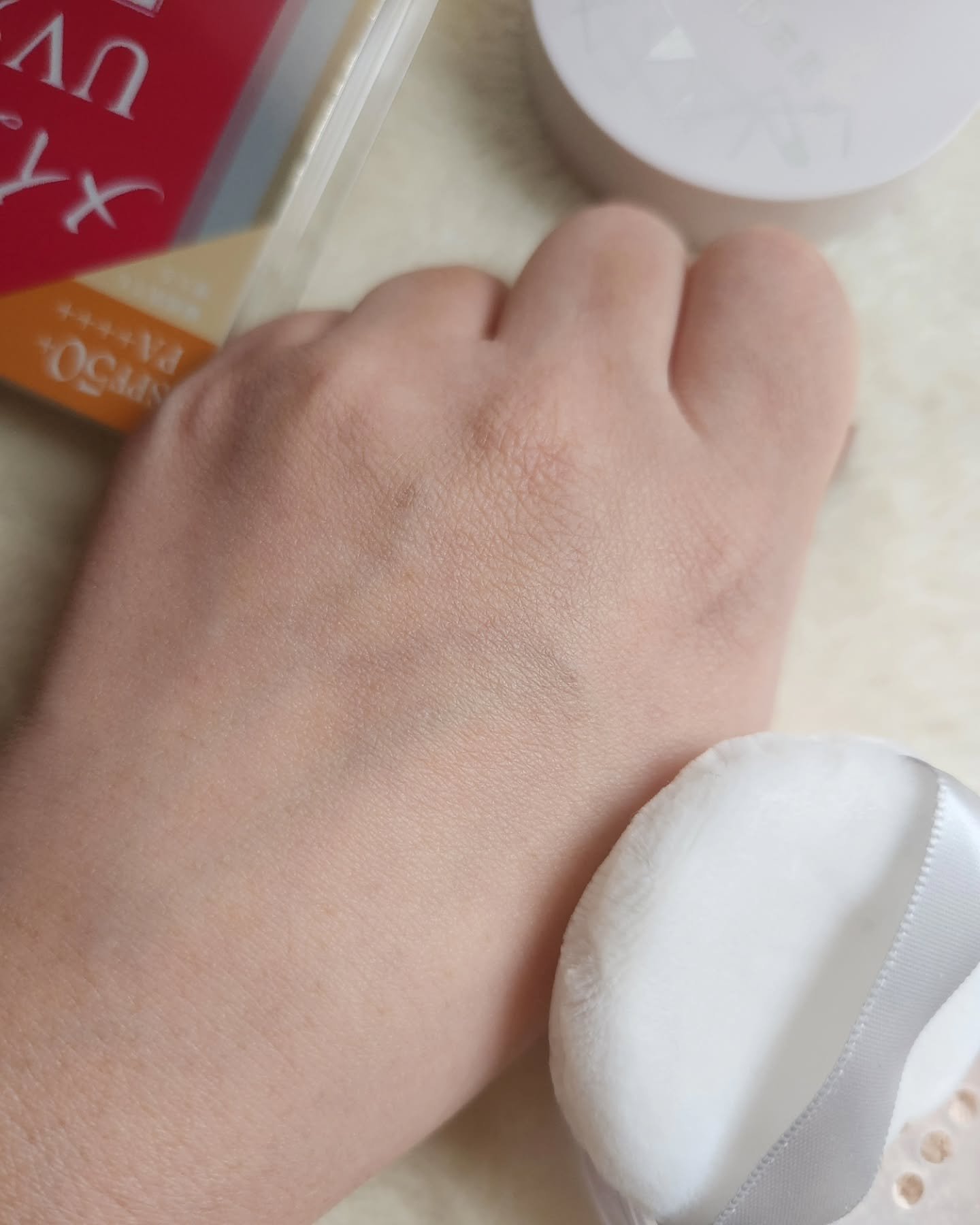 プライバシーUVパウダー50/プライバシー/ルースパウダーを使ったクチコミ（3枚目）