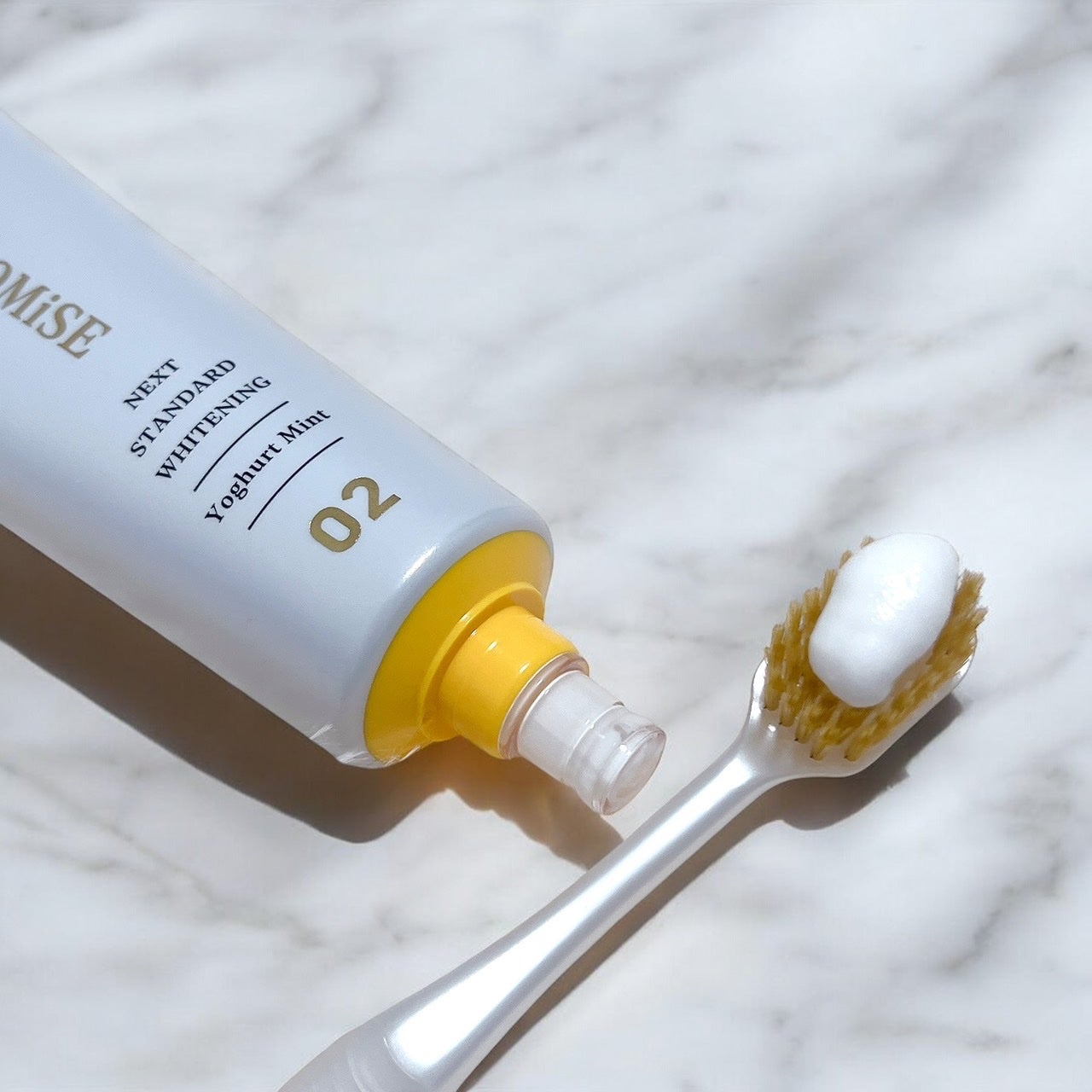 ホワイトプロミス 美白*+むし歯予防*/WHiTE PROMiSE/歯磨き粉を使ったクチコミ(3枚目)