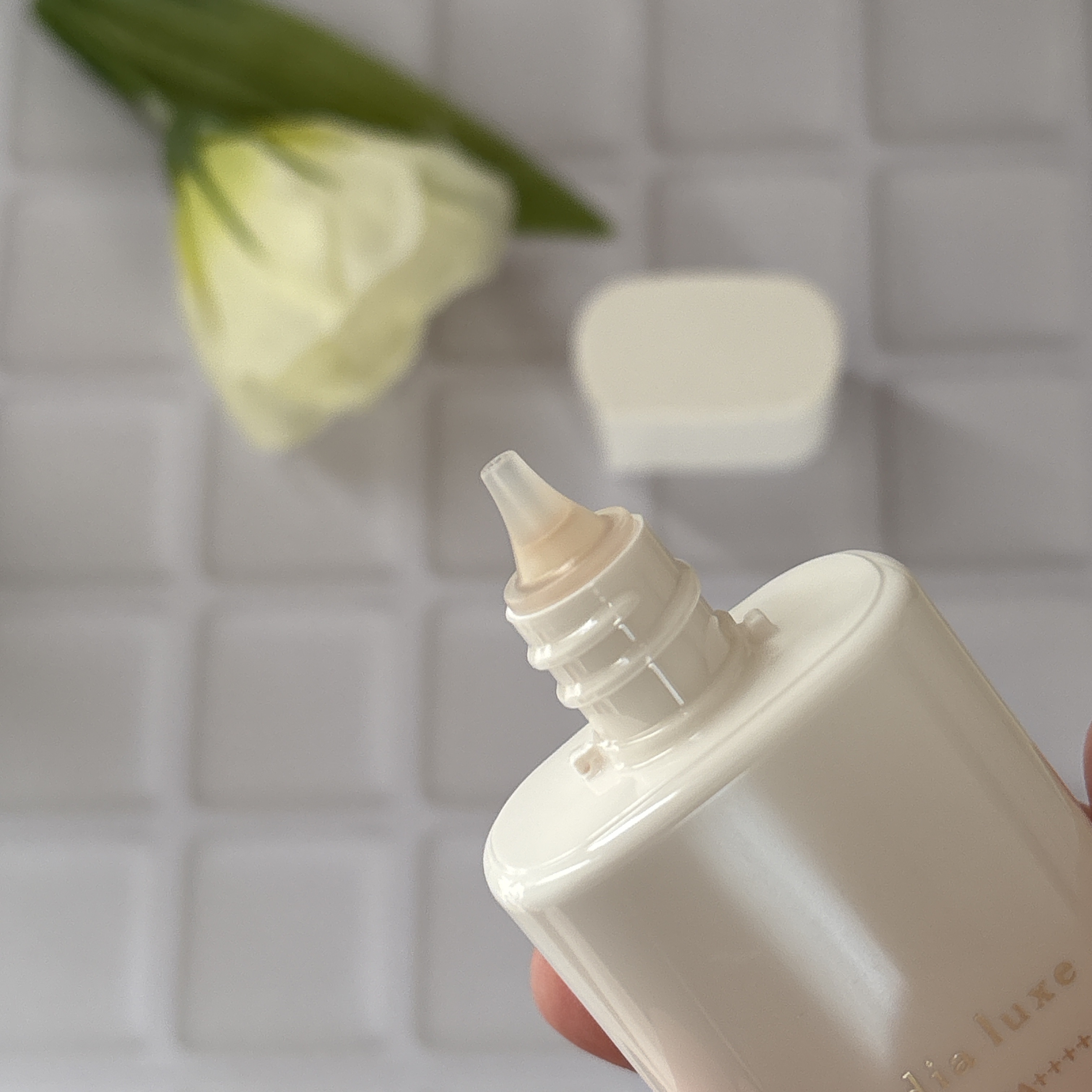 リュクス　スムースビューティーベース/media/化粧下地を使ったクチコミ（2枚目）