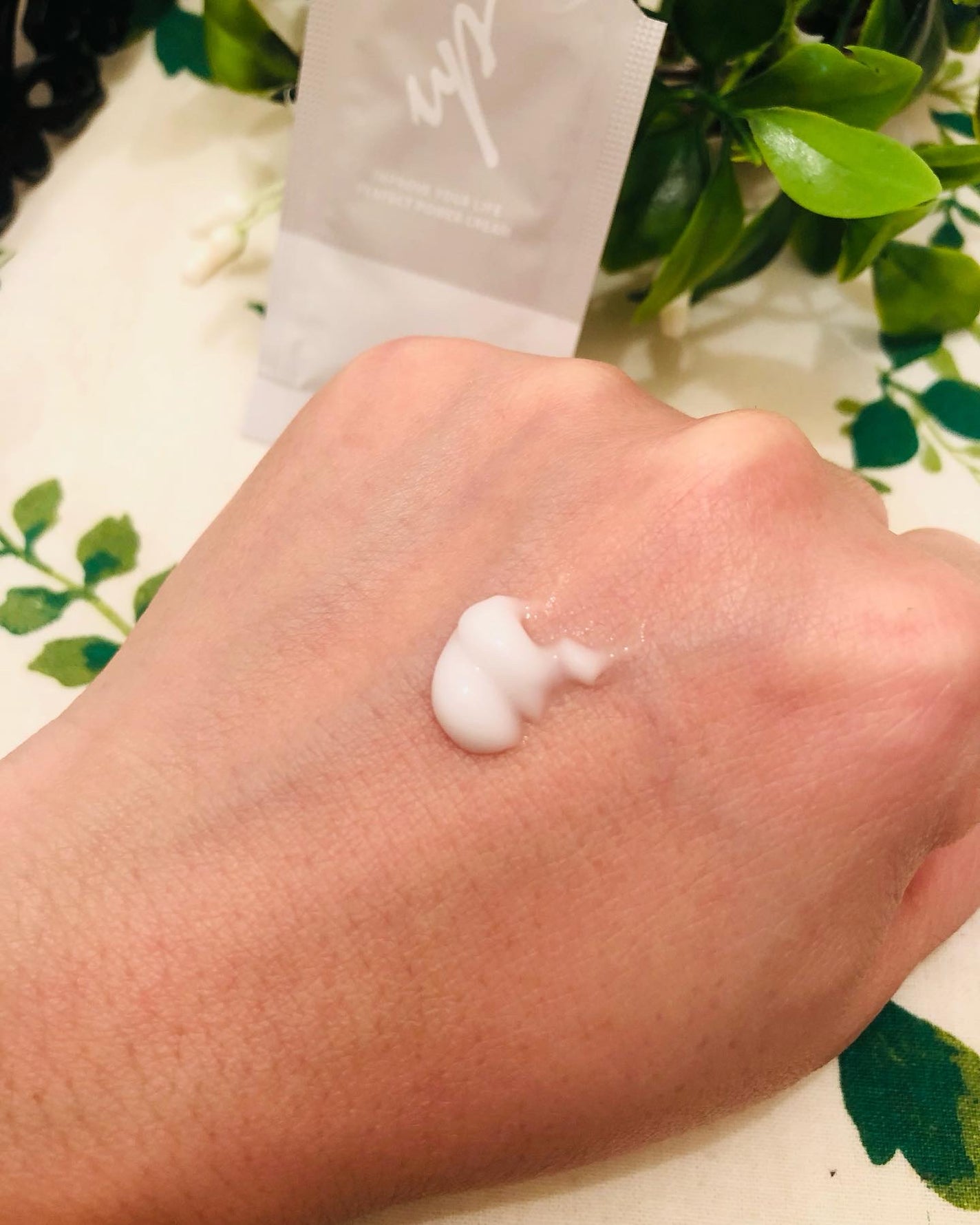 pinkumiria on LIPS 「リジュアップ パーフェクトパワークリーム パウチを使ってみまし..」(4枚目)