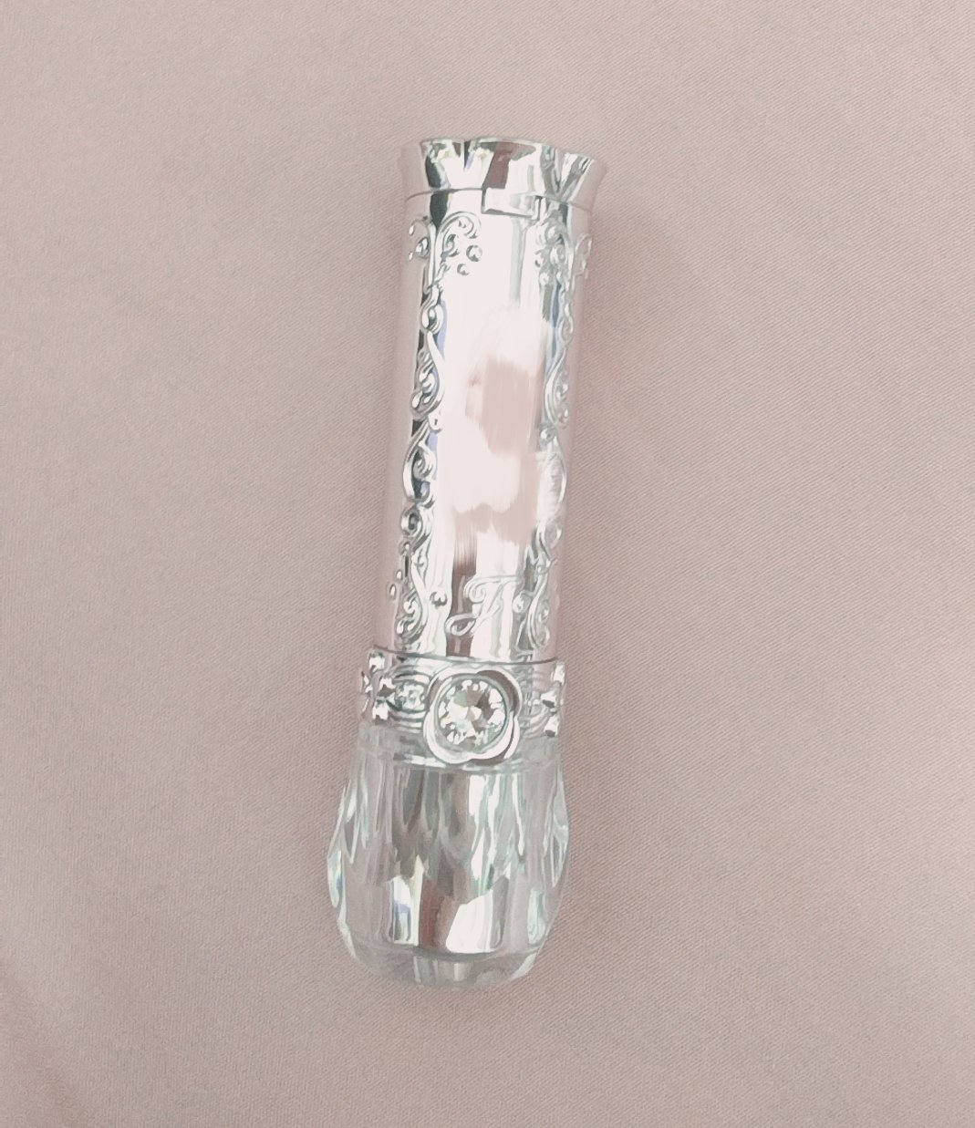 クリスタルブルーム サクラブーケ オードパルファン  10周年記念デザイン/JILL STUART/香水(レディース)を使ったクチコミ（3枚目）