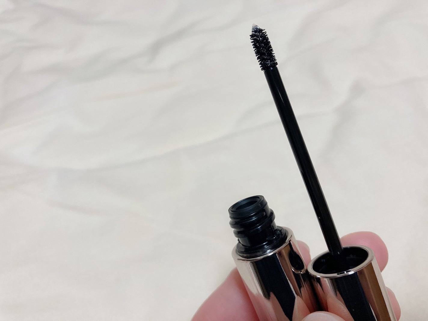 ルナソル フェザリーアイブロウジェル/LUNASOL/眉マスカラを使ったクチコミ(5枚目)