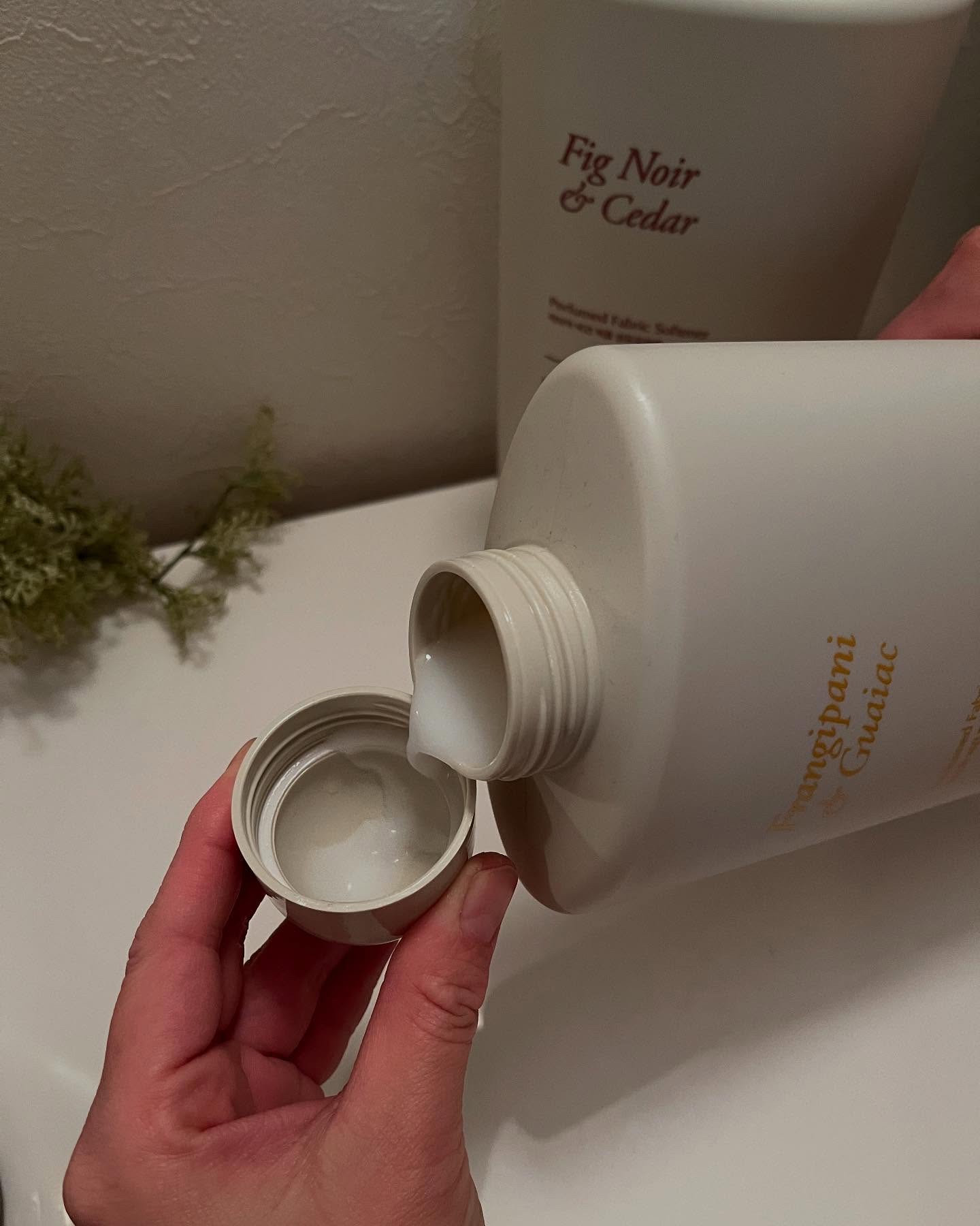 パフュームヴィーガン柔軟剤 プルメリア＆ガイアック/LAVOIR/柔軟剤を使ったクチコミ（2枚目）