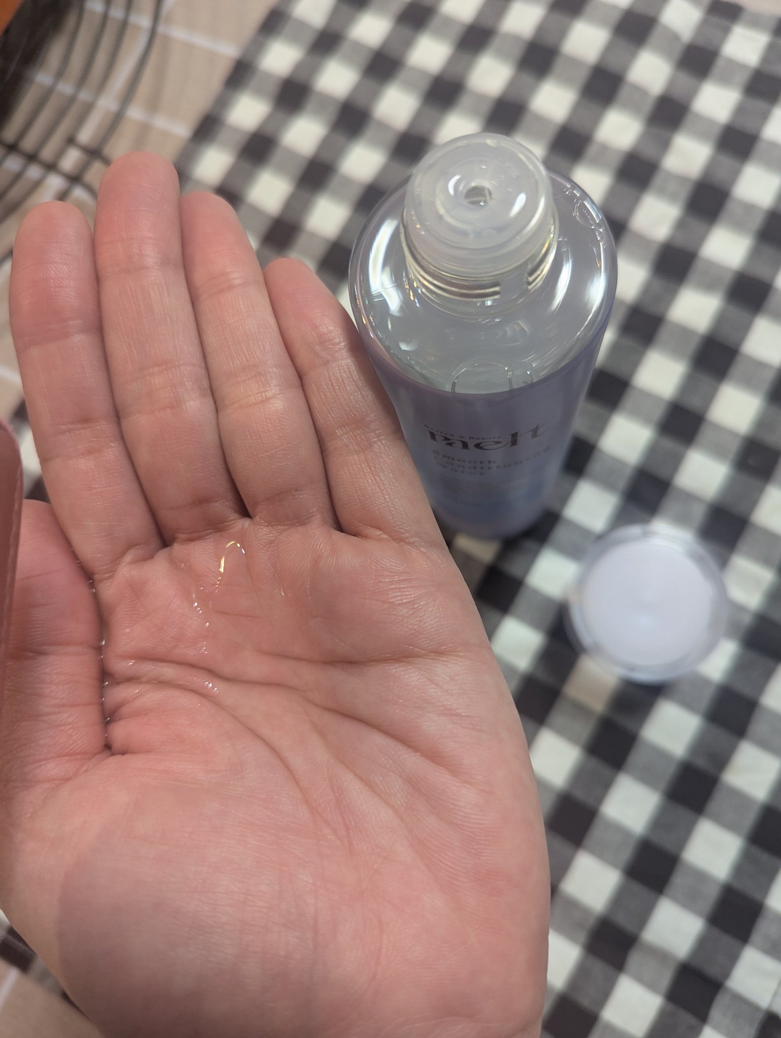 スムース コンディショニング ウォーター/melt/アウトバストリートメントを使ったクチコミ（2枚目）