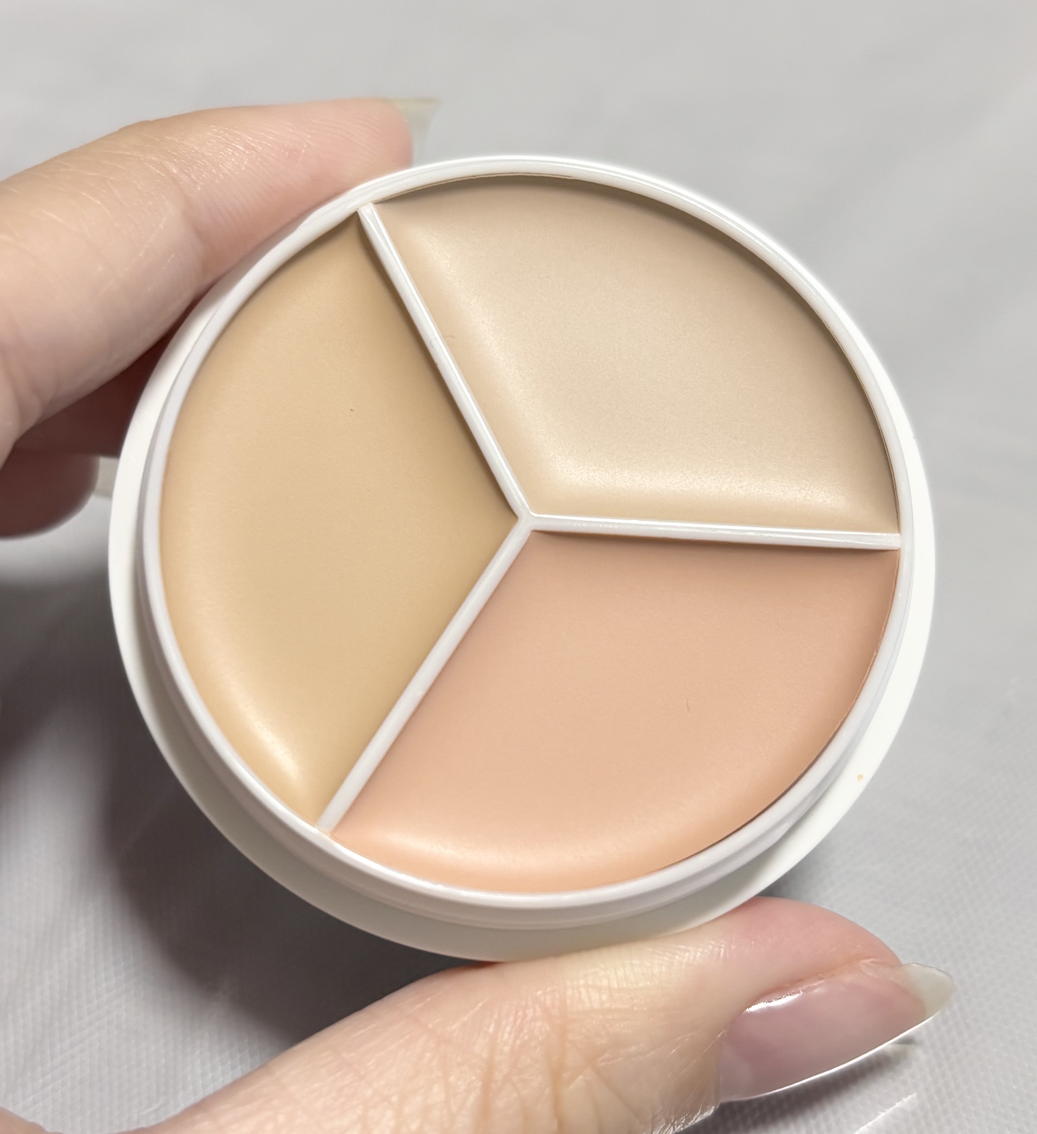 カバーアッププロコンシーラー/TFIT/パレットコンシーラーを使ったクチコミ（2枚目）