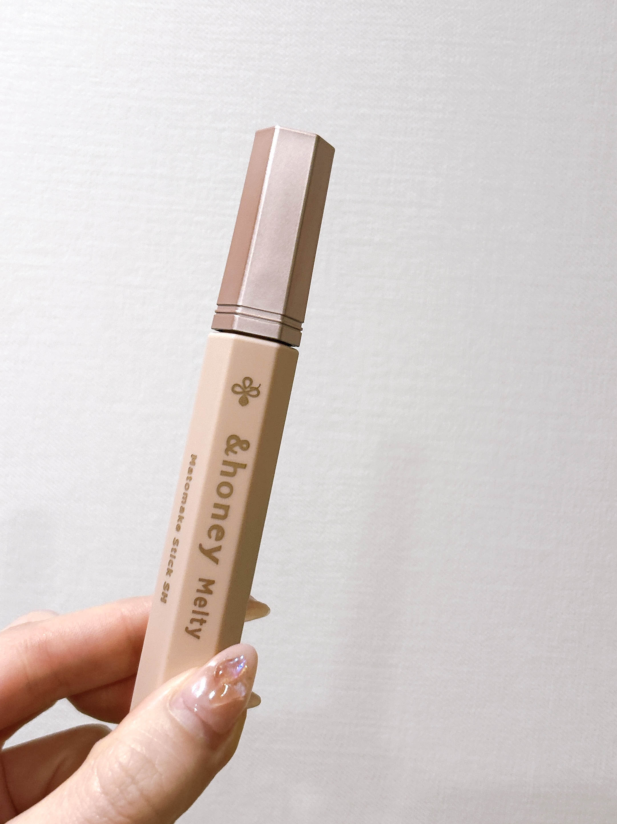 アンドハニー メルティ マトメイクスティック スーパーホールド 4.0/&honey/ヘアジェルを使ったクチコミ（2枚目）