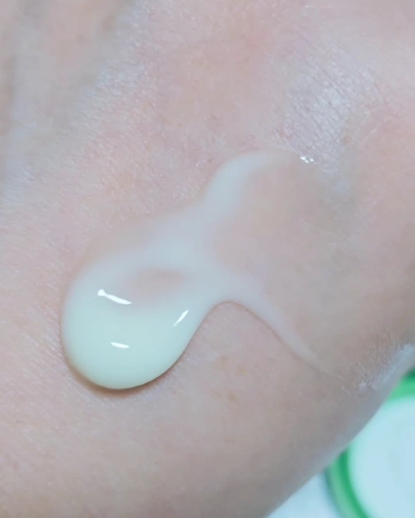 グリーントマトクリーム/FULLY/フェイスクリームを使ったクチコミ(8枚目)