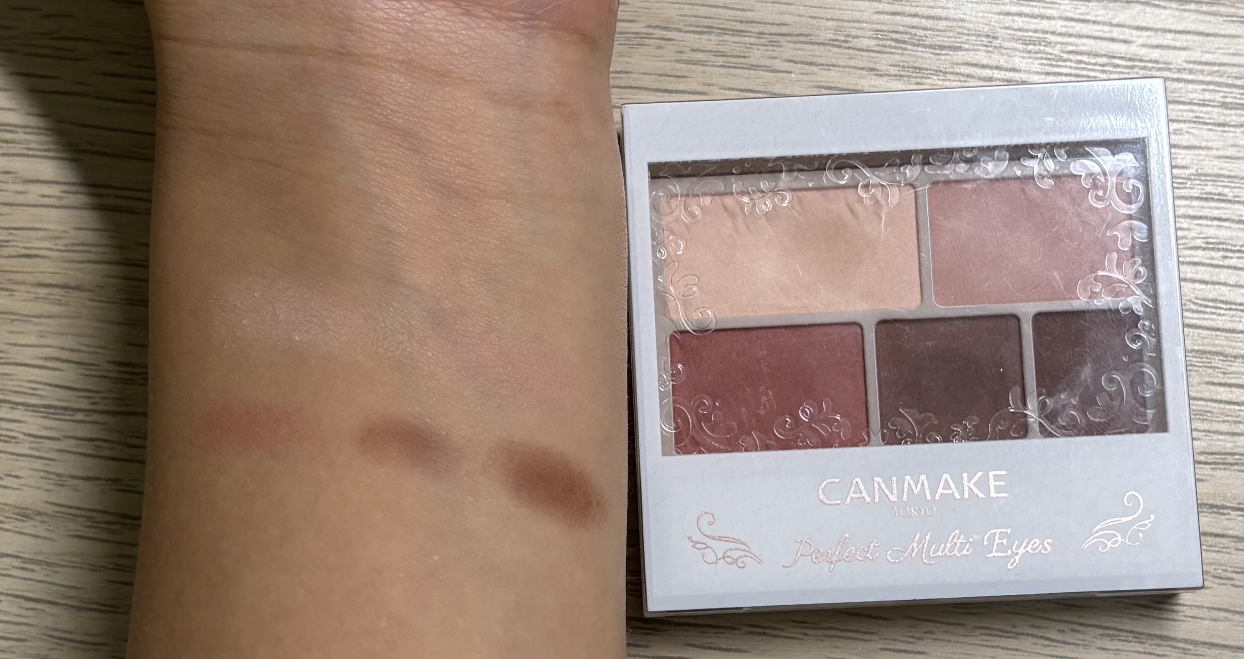 パーフェクトマルチアイズ/キャンメイク/アイシャドウパレットを使ったクチコミ（3枚目）
