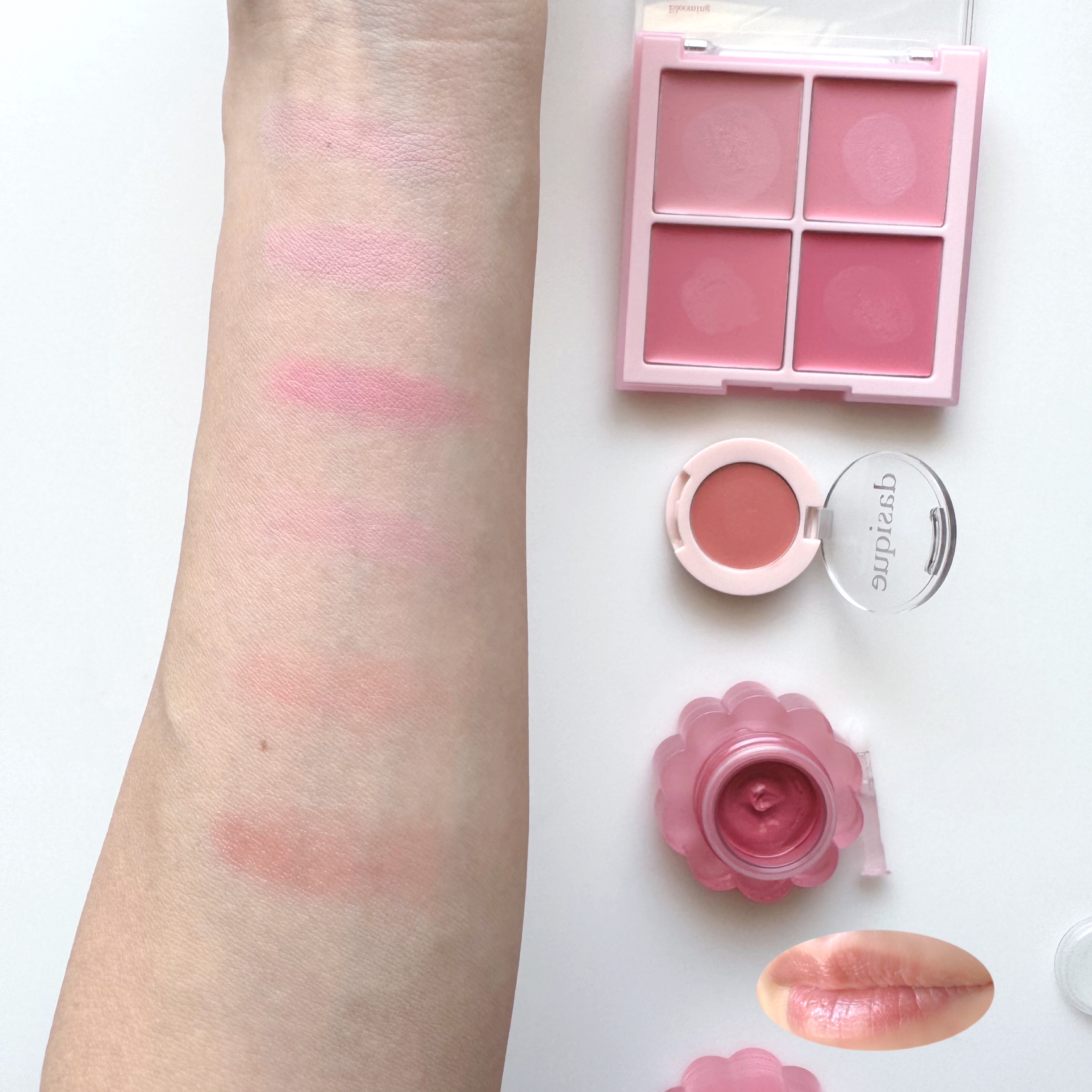 ブレンディングムードチーク/dasique/パウダーチークを使ったクチコミ（2枚目）