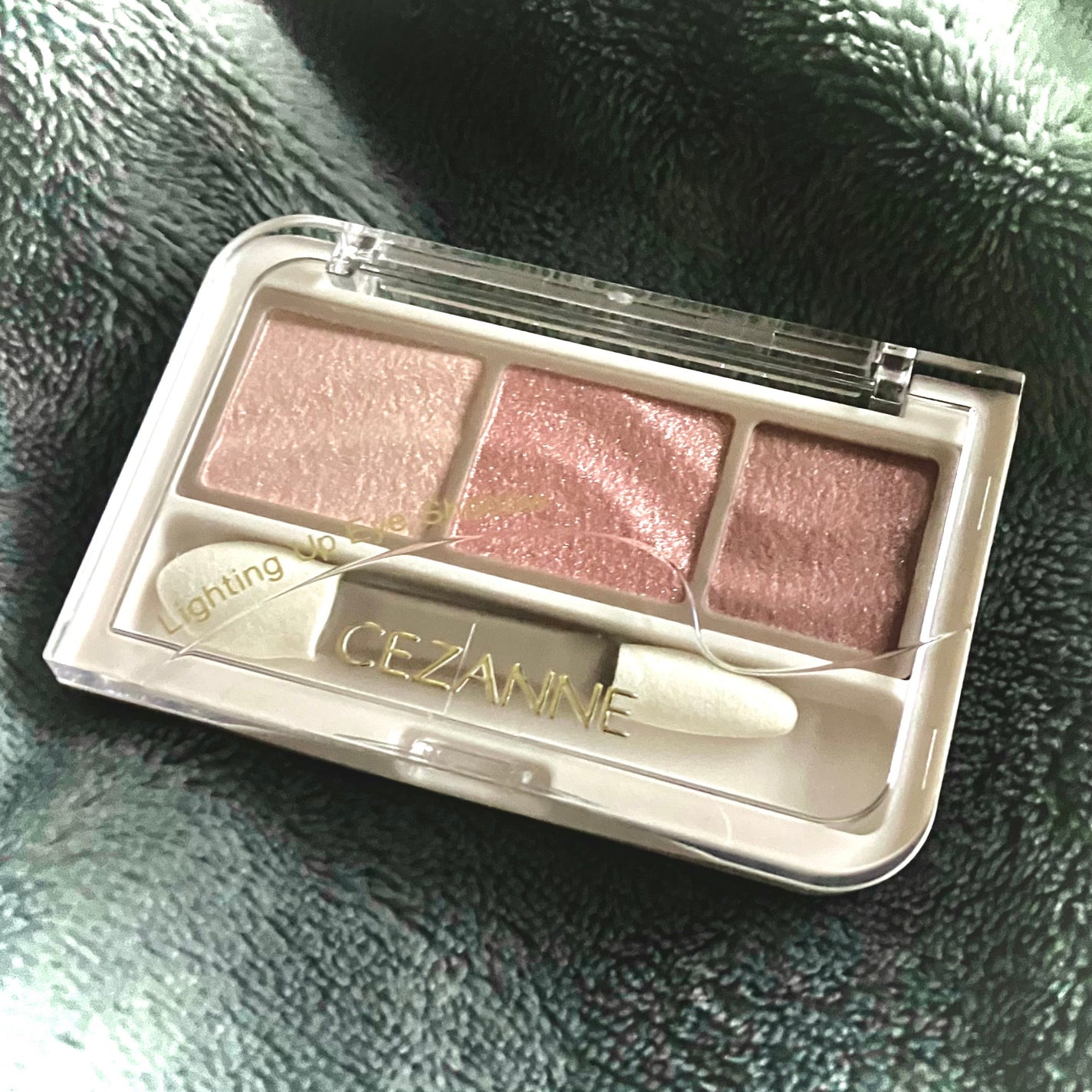 ライティングアップアイシャドウ/CEZANNE/アイシャドウを使ったクチコミ(1枚目)