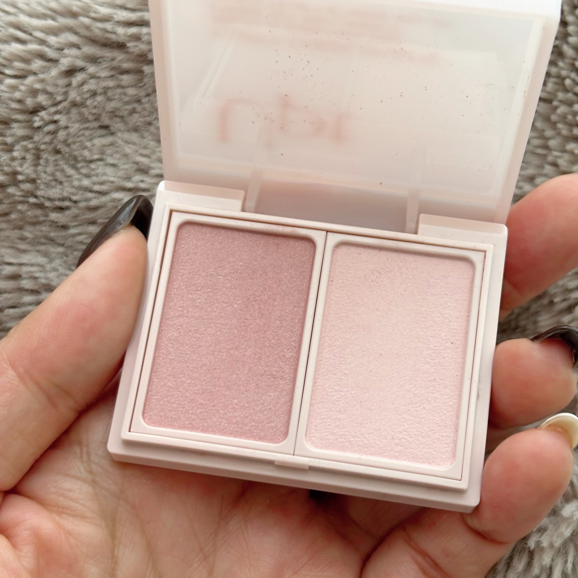 Upt FLUFFY CHEEK PALETTE /Upt/パウダーチークを使ったクチコミ（2枚目）