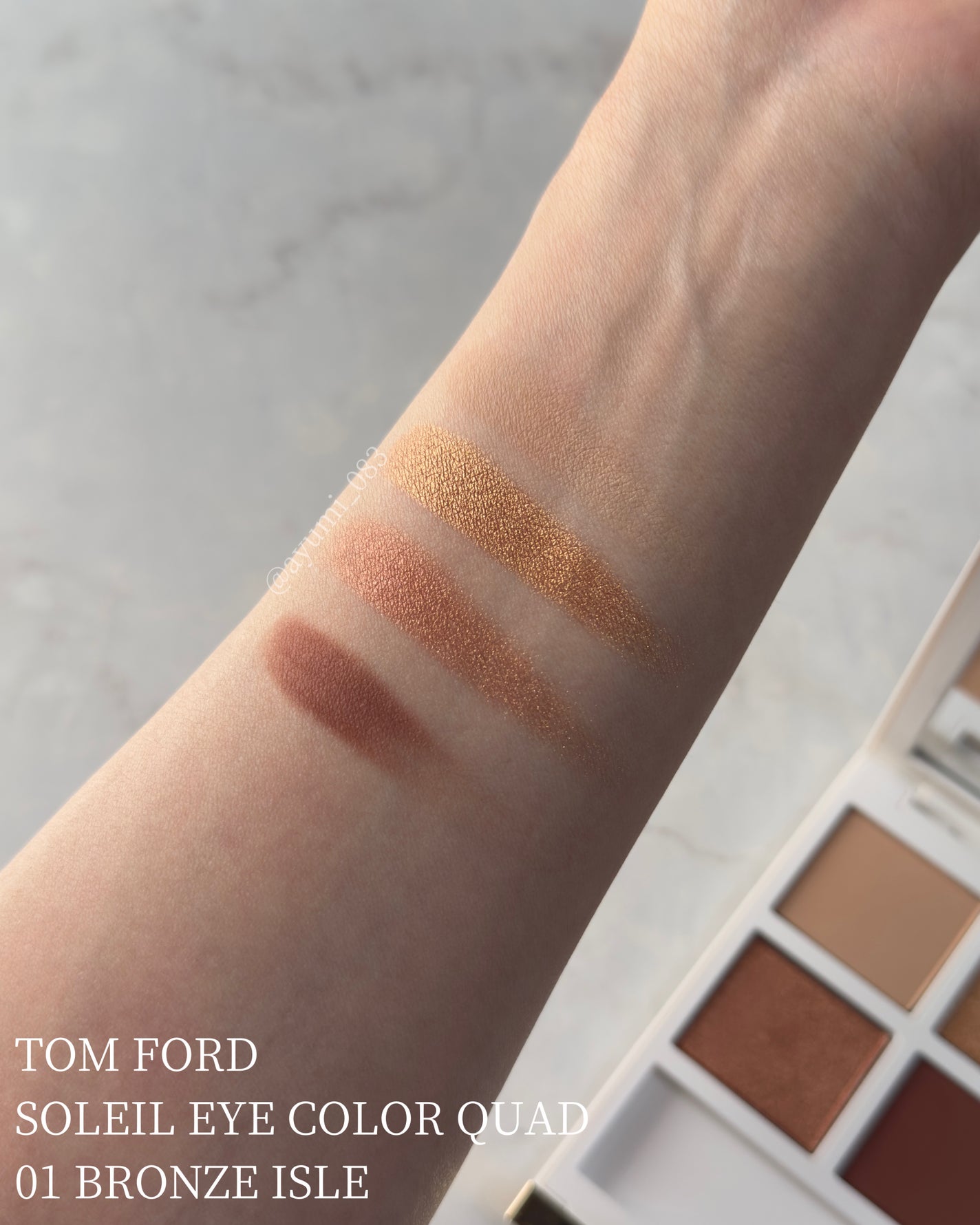 TOMFORD ソレイユアイカラークォード_01ブロンズアイル(今期限定完売品) 限定色レビュー】ソレイユ アイ カラー クォード|TOM FORD