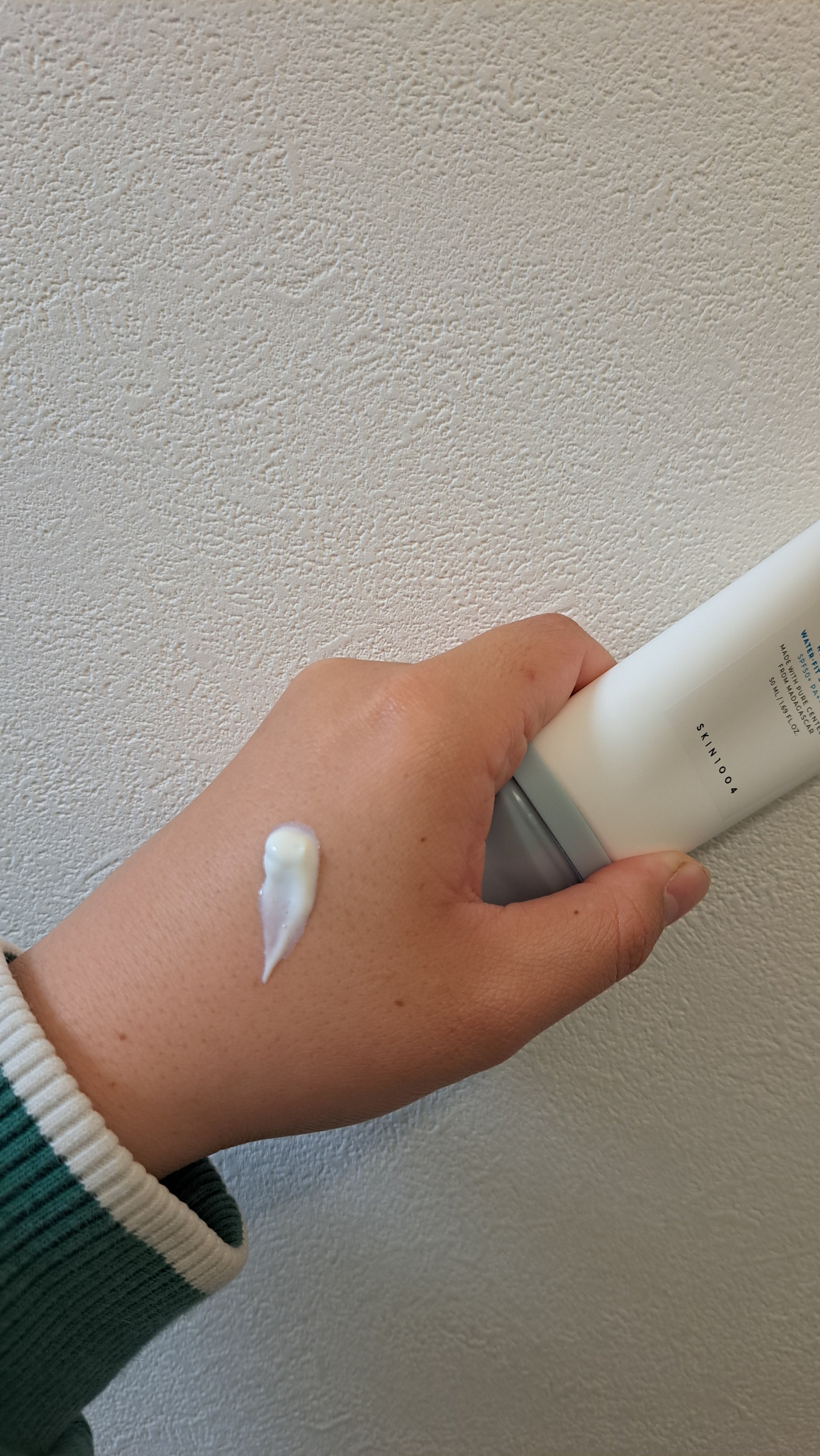 ヒアルーシカ ウォーターフィット サンセラム/SKIN1004/日焼け止めローションを使ったクチコミ（2枚目）