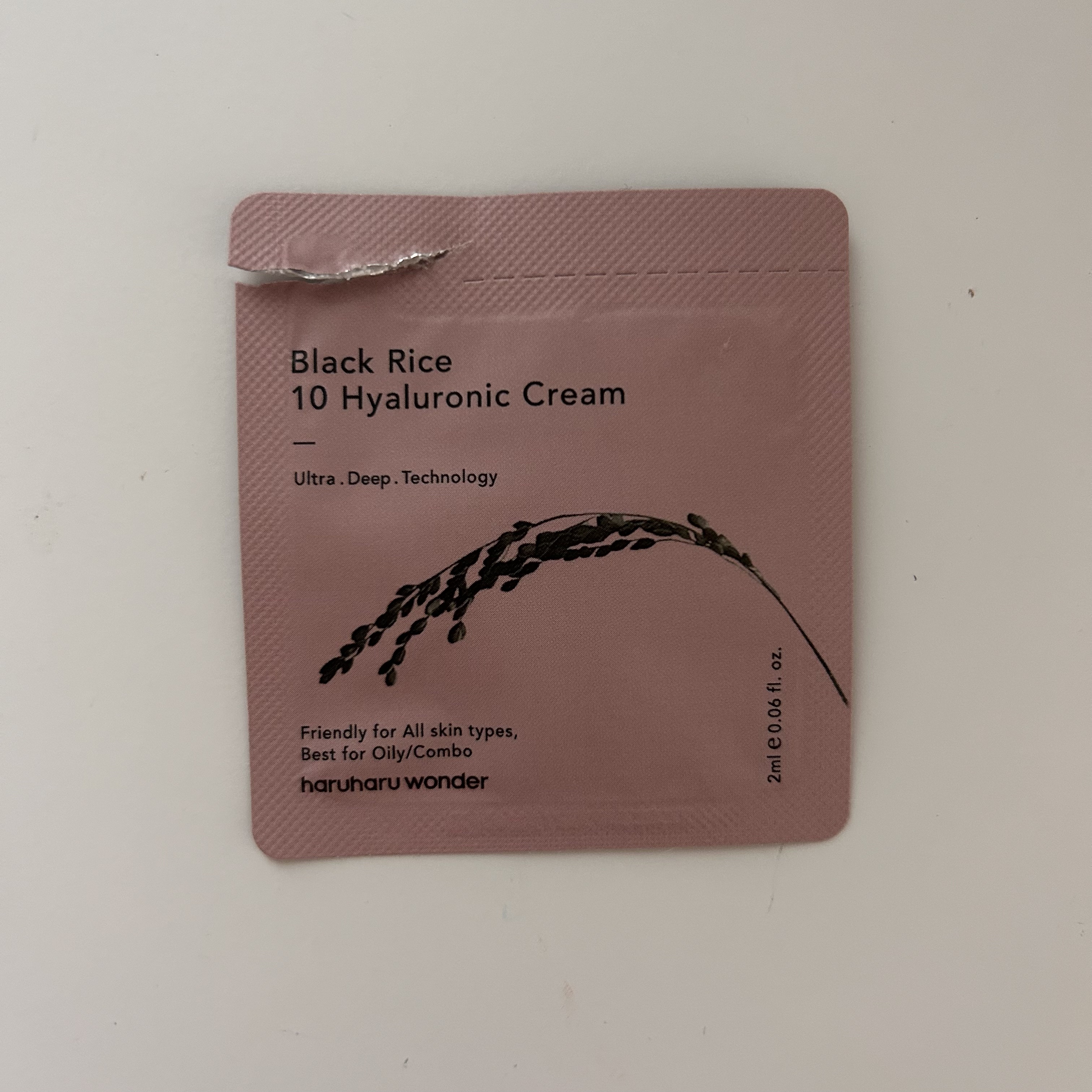ブラックライスヒアルロニッククリーム/haruharu wonder/フェイスクリームを使ったクチコミ（1枚目）