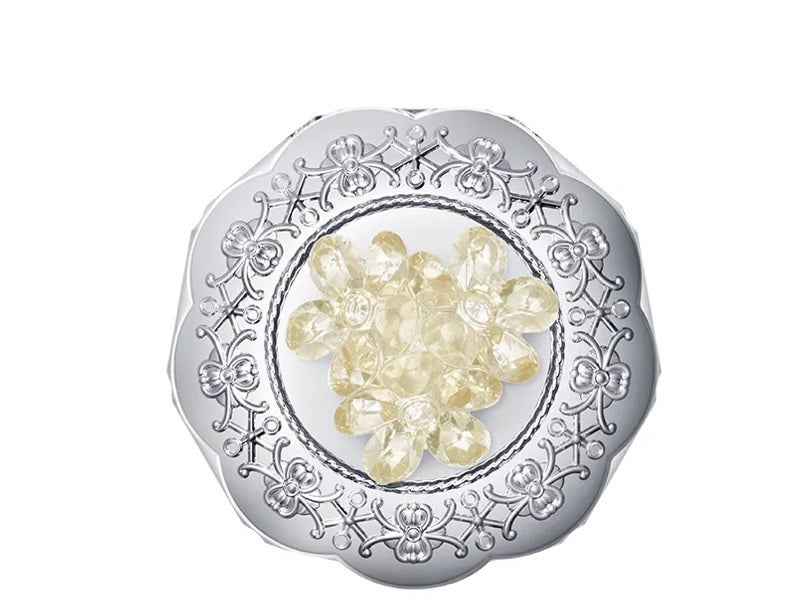 ジルスチュアート クリスタルブルーム ペタルクチュールアイズ デュオ/JILL STUART/アイシャドウパレットを使ったクチコミ(3枚目)