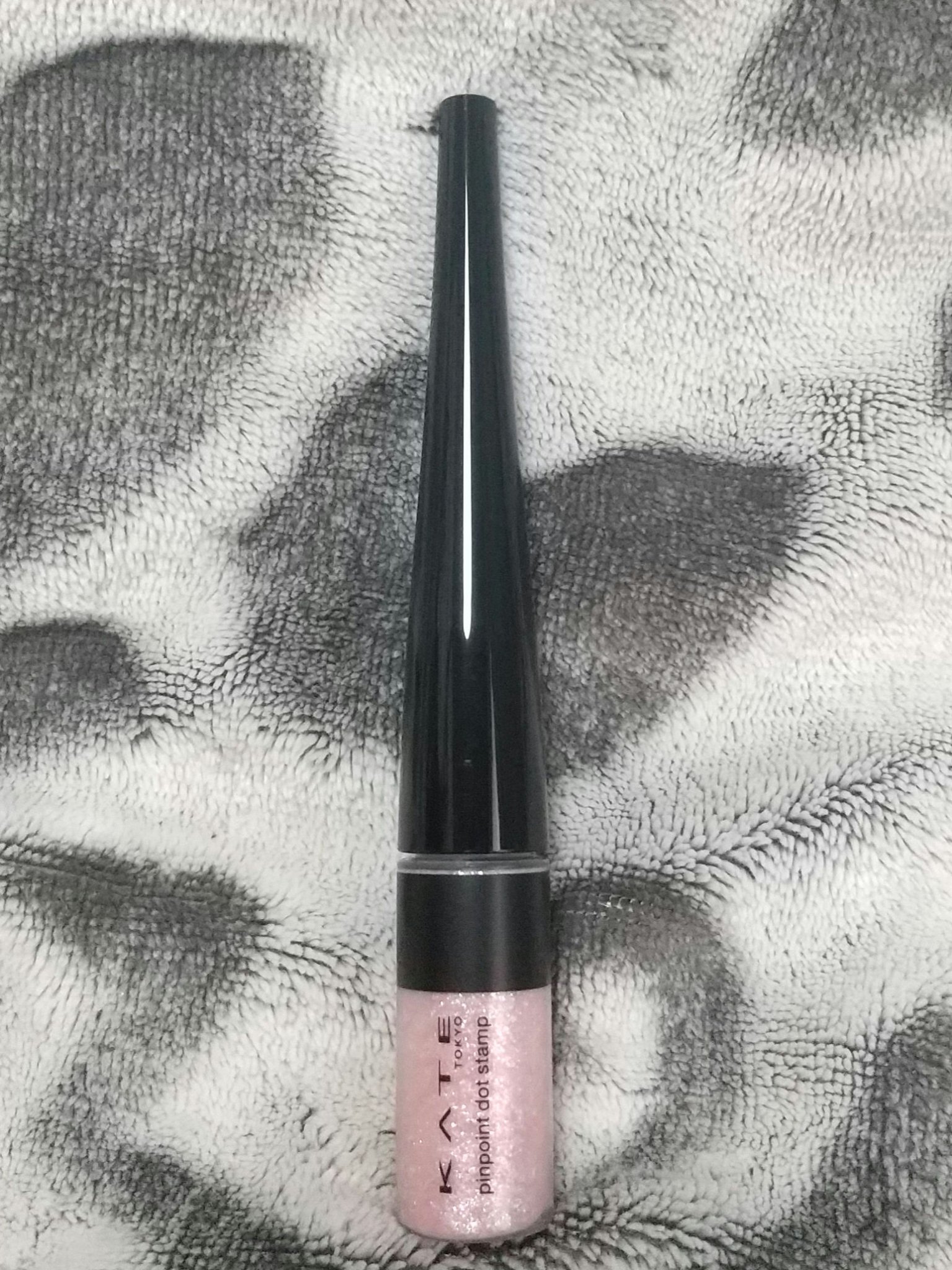 ケイト ピンポイントドットスタンプ/KATE/リキッドアイシャドウを使ったクチコミ（3枚目）