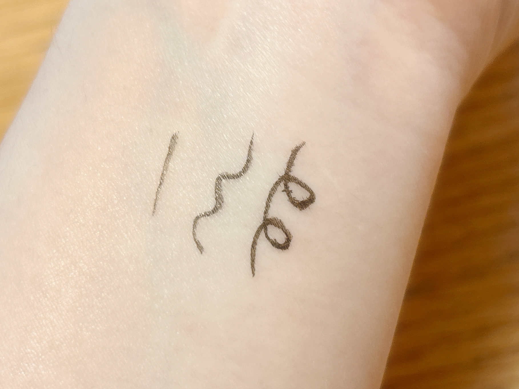 イルム ウルトラシン リキッドアイライナー/ILM/リキッドアイライナーを使ったクチコミ（2枚目）