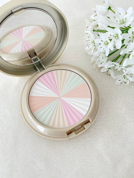 サンアンドムーン カラフルプレスドパウダー/ISARO/プレストパウダーを使ったクチコミ(1枚目)