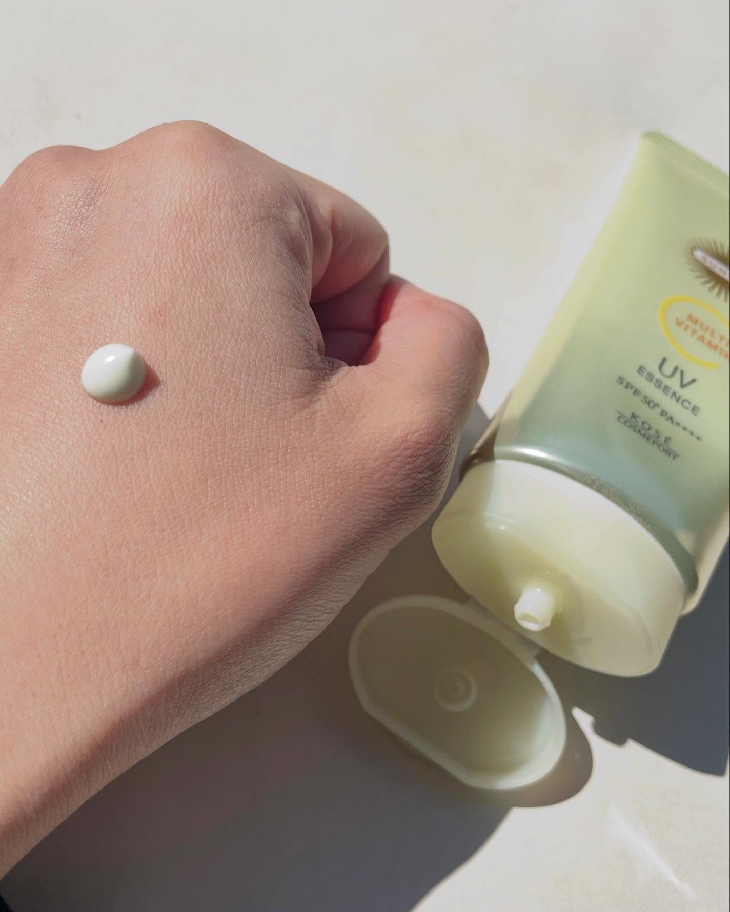 サンカットR マルチビタミンUV エッセンス/サンカット®/日焼け止めクリームを使ったクチコミ(4枚目)